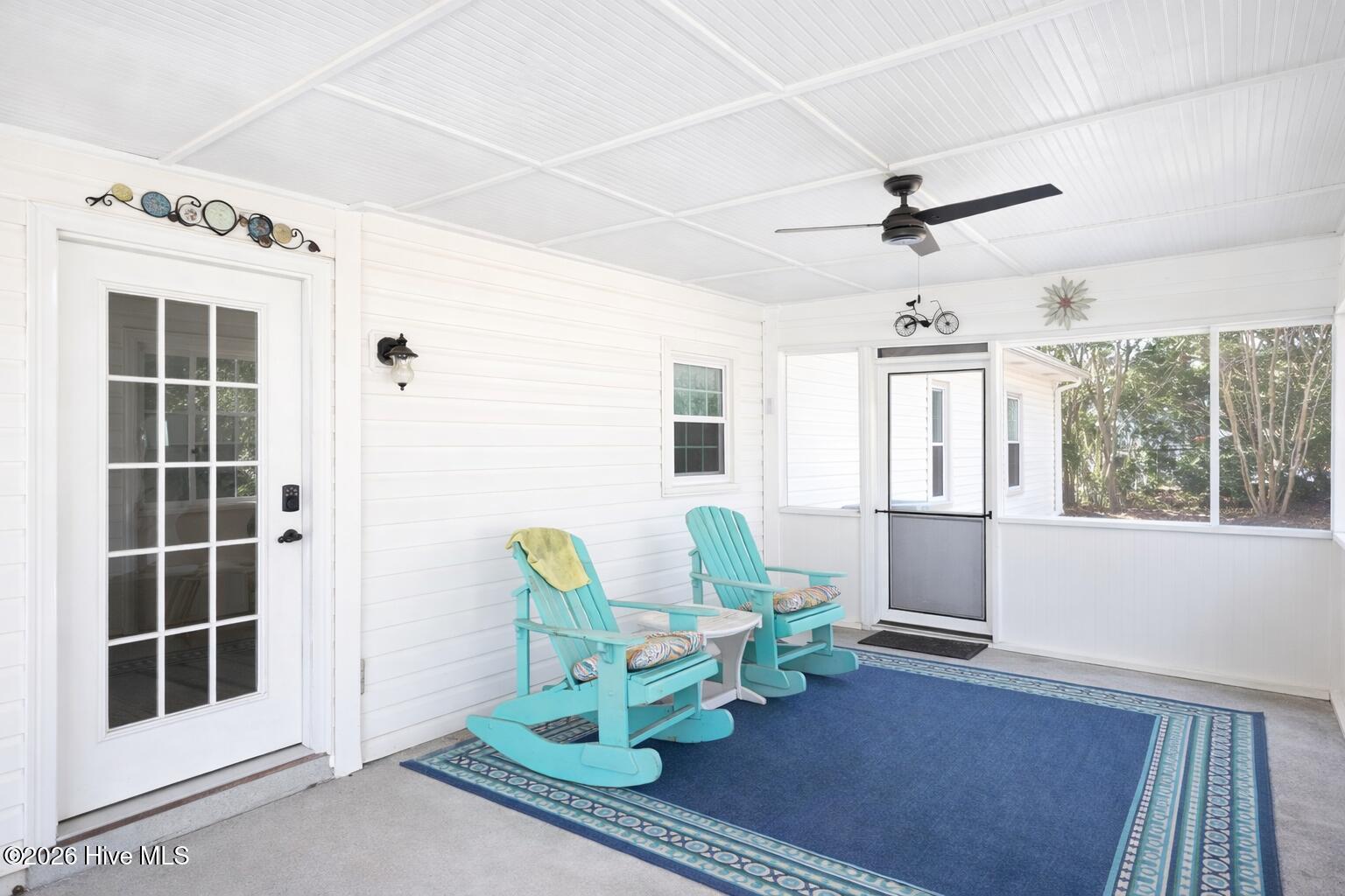 100554499 | Photo 40