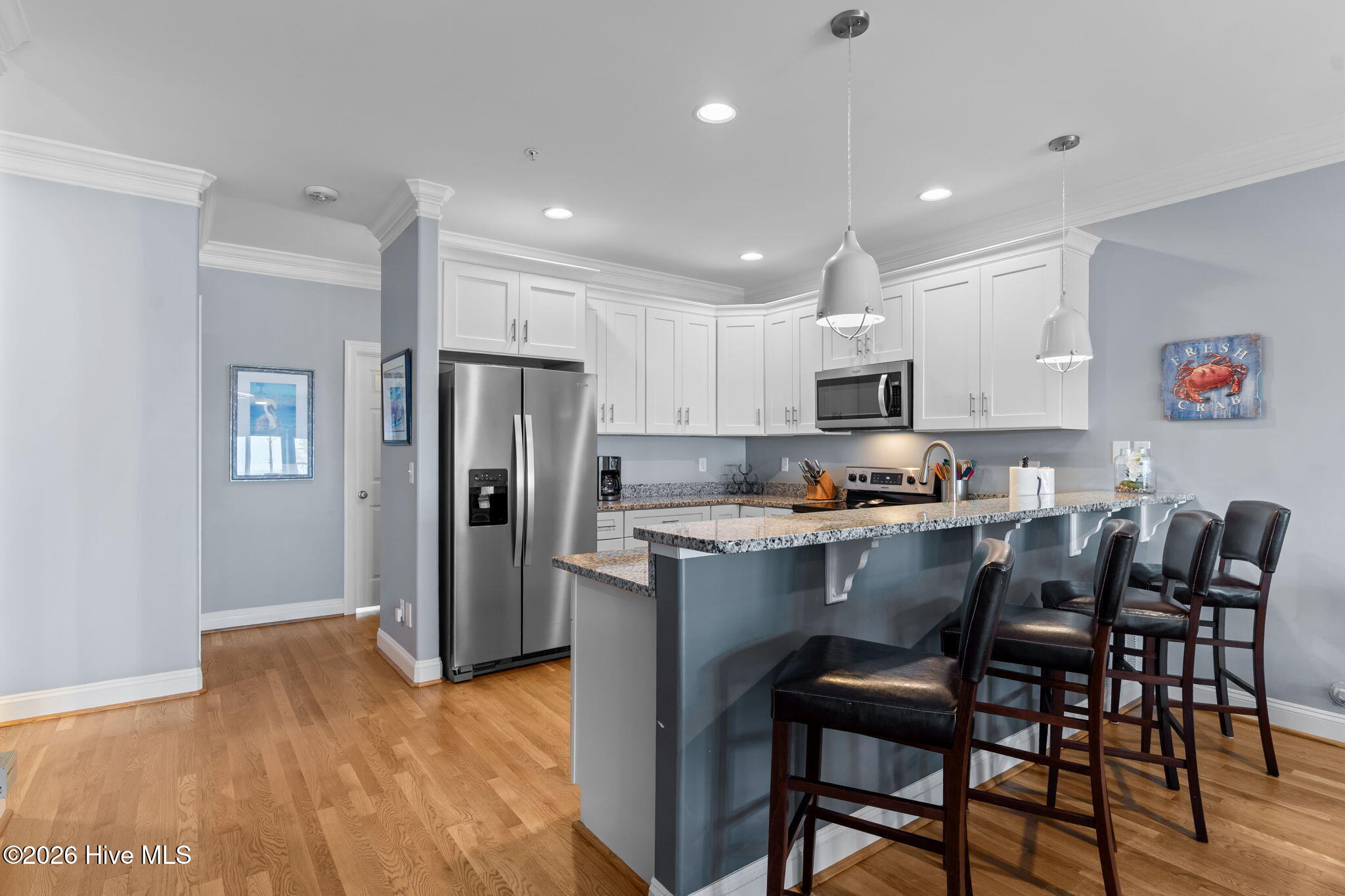 100530858 | Photo 18