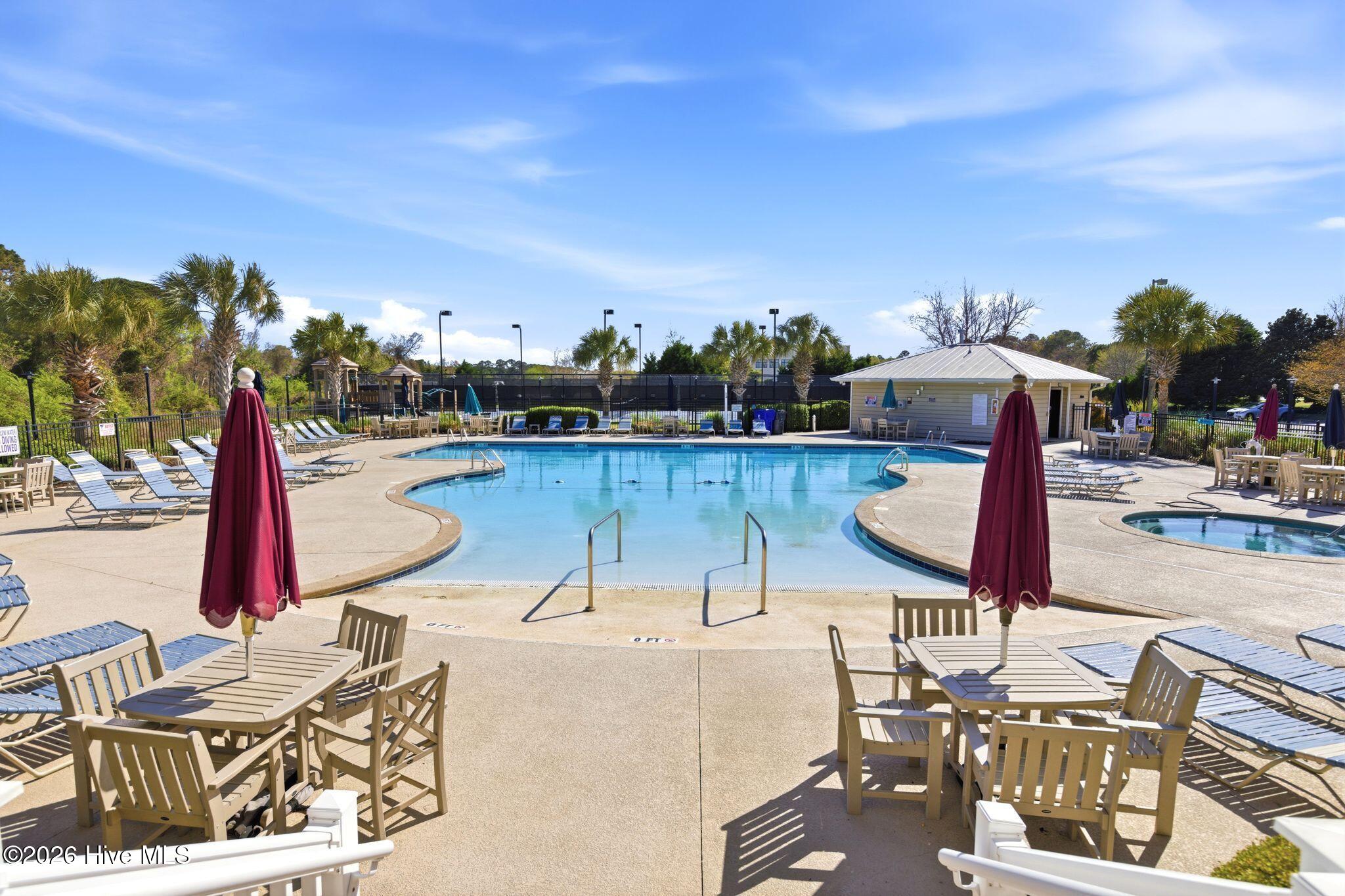 100564398 | Photo 44