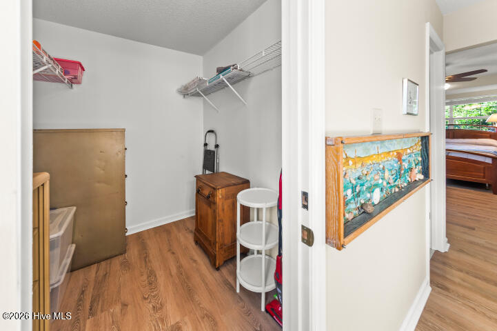 904 First Avenue,Oriental