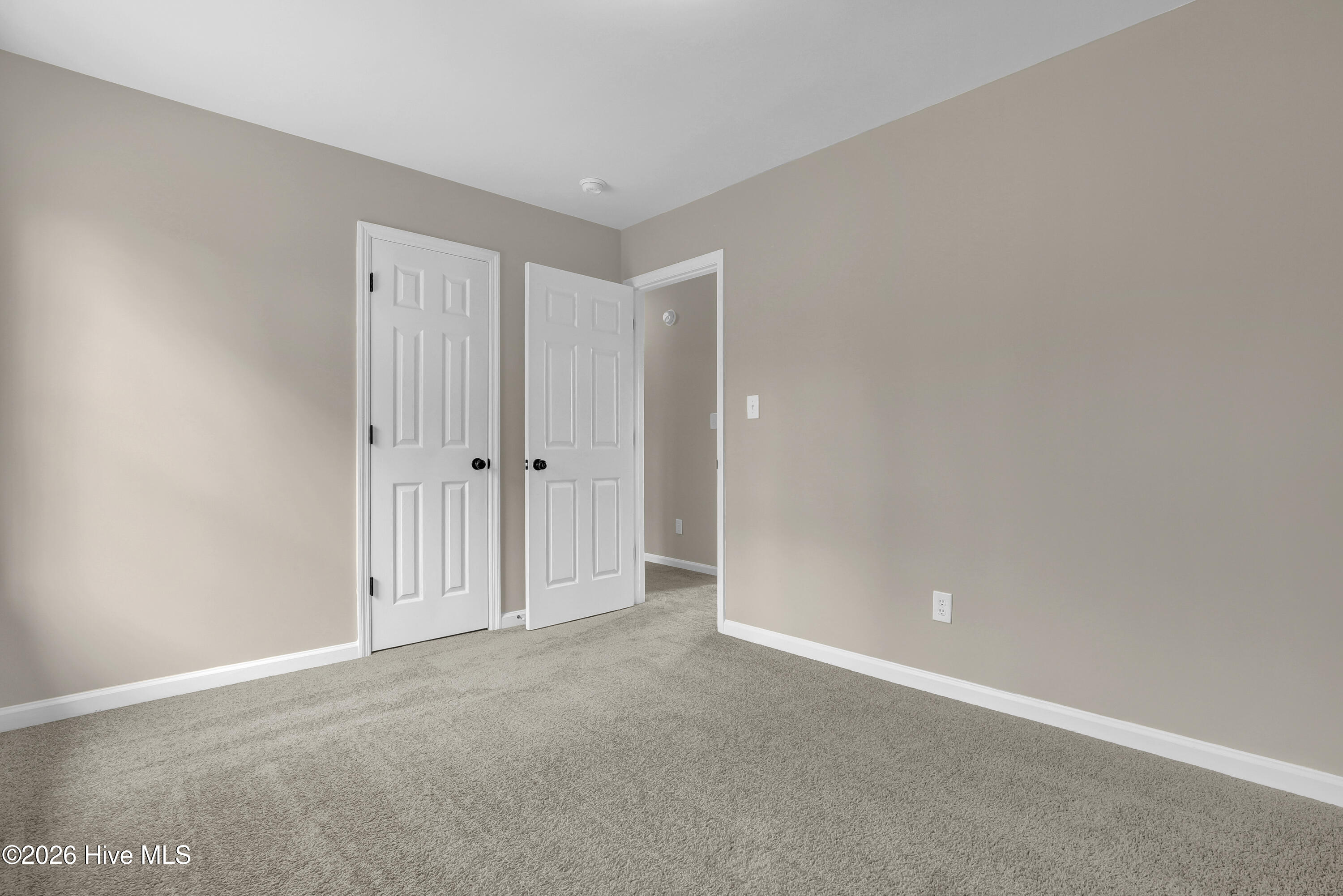 100556973 | Photo 20