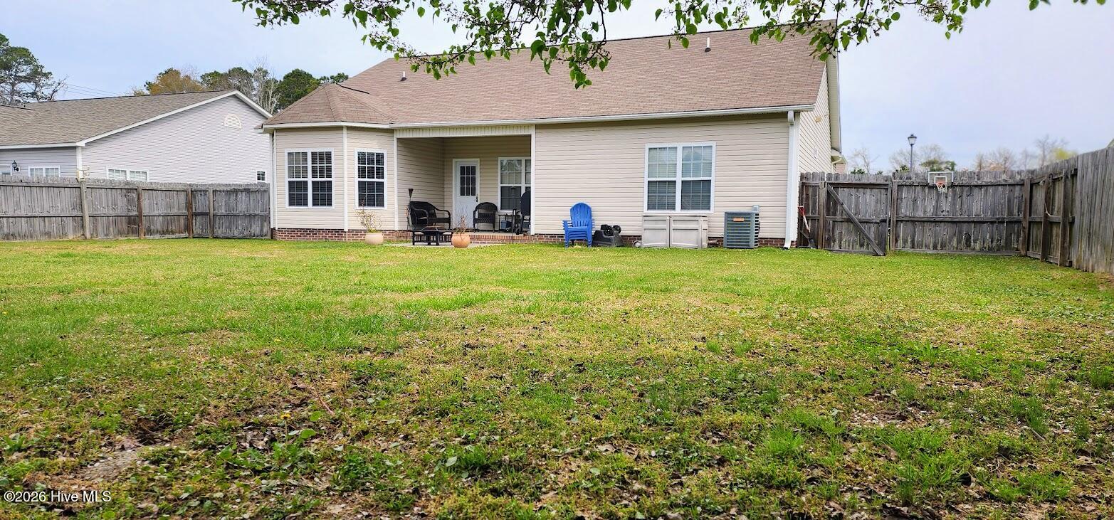 100564430 | Photo 24