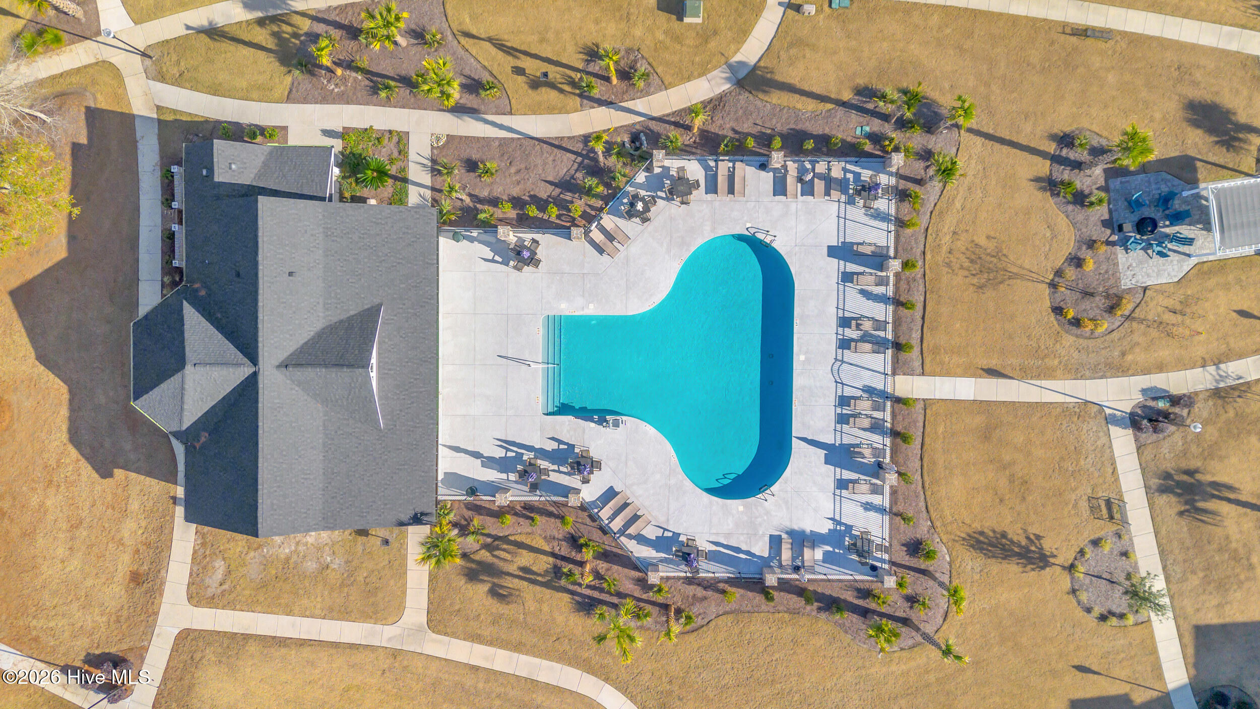 100564154 | Photo 52