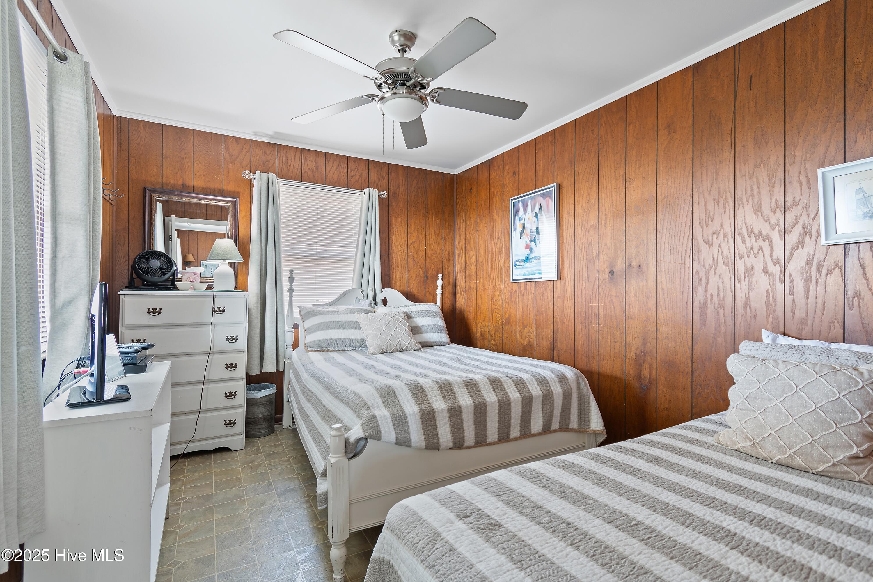 100529759 | Photo 23