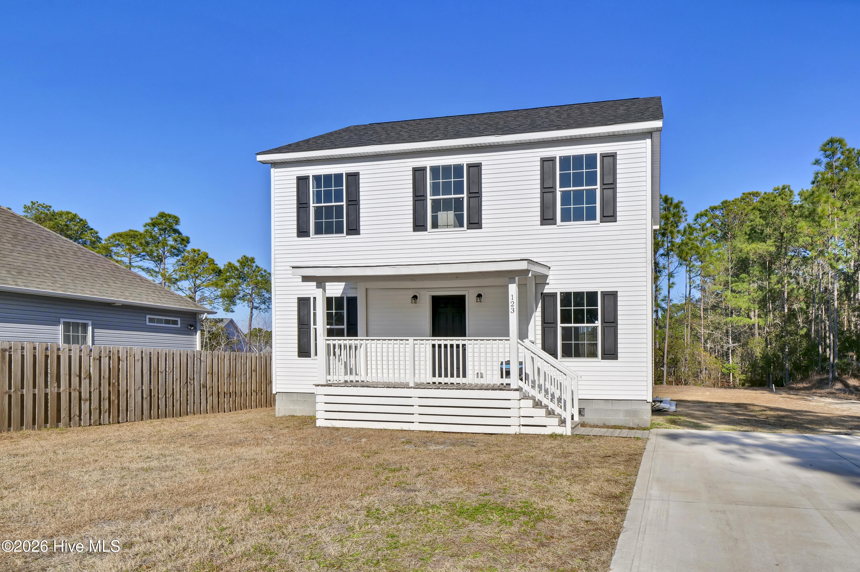 100529875 | Photo 31