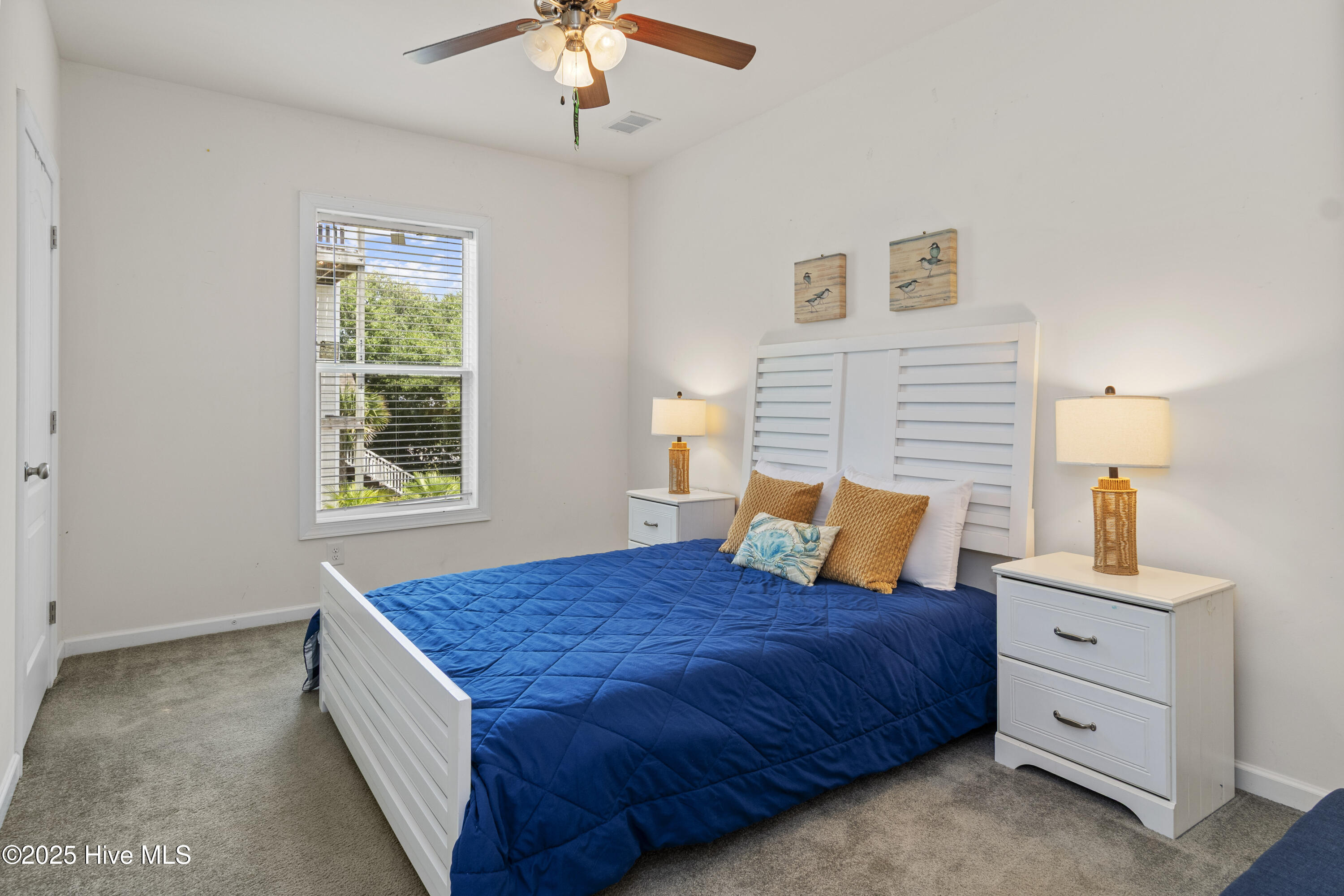 100520173 | Photo 22