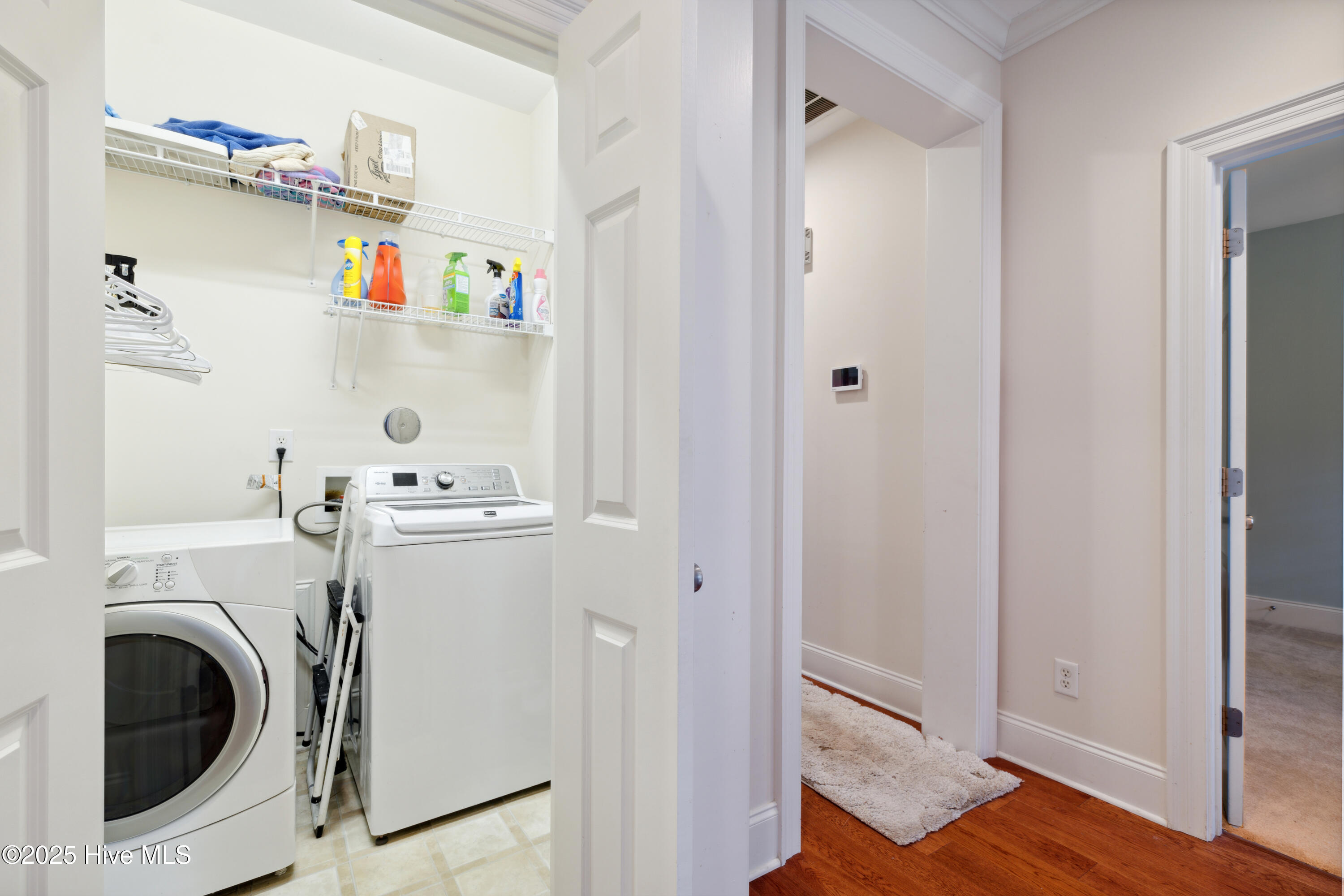 100514630 | Photo 36