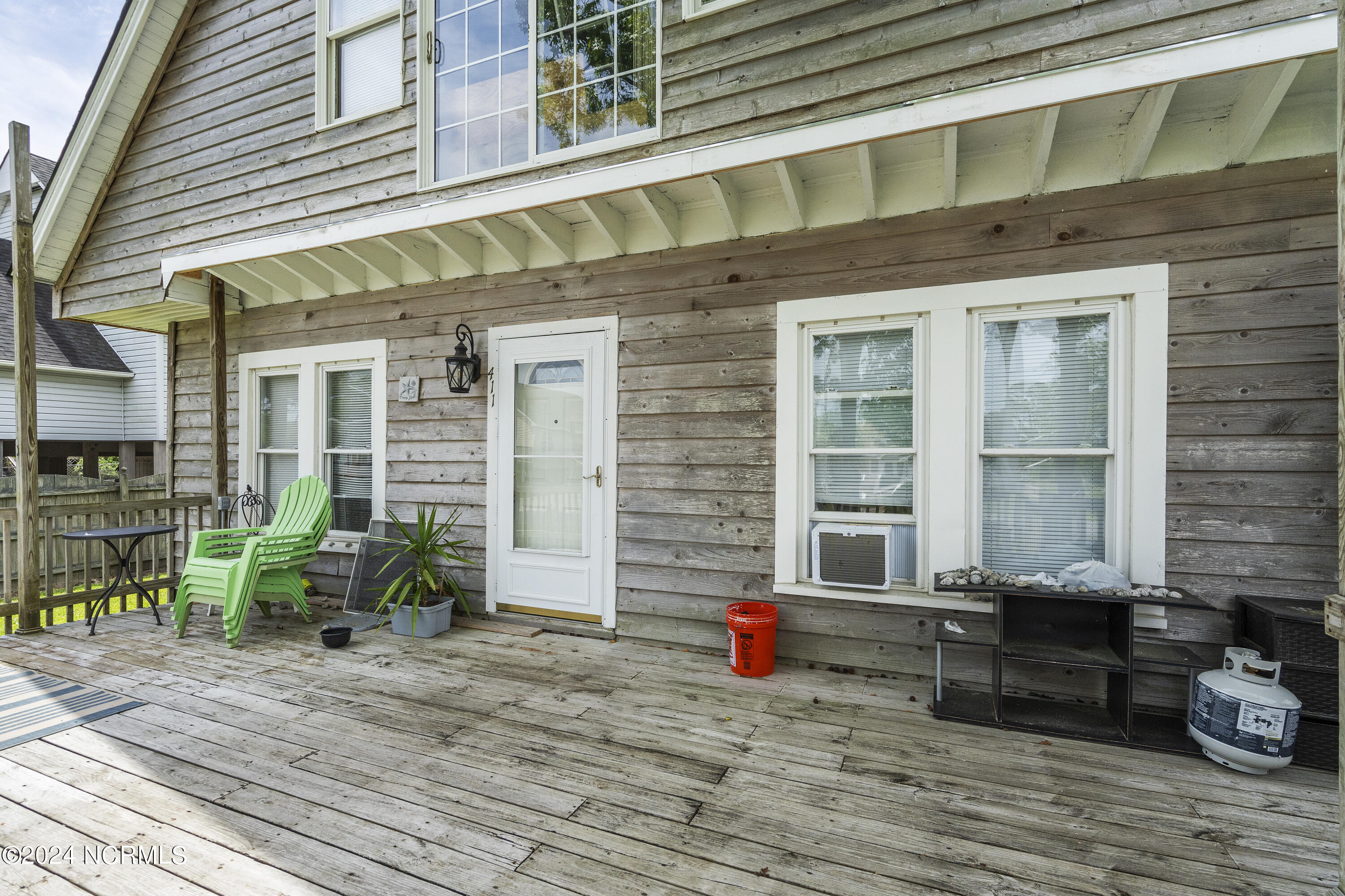 100488510 | Photo 43