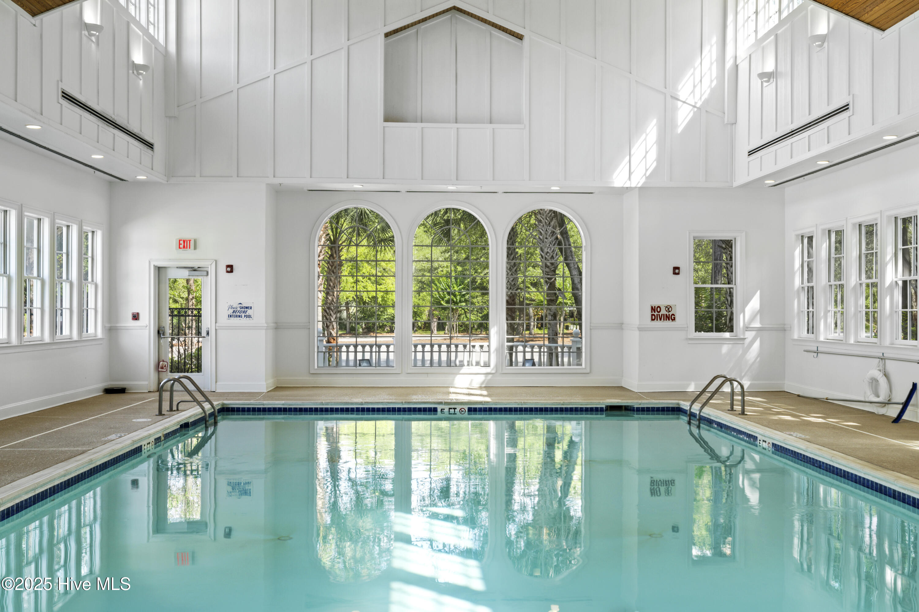 100493964 | Photo 31