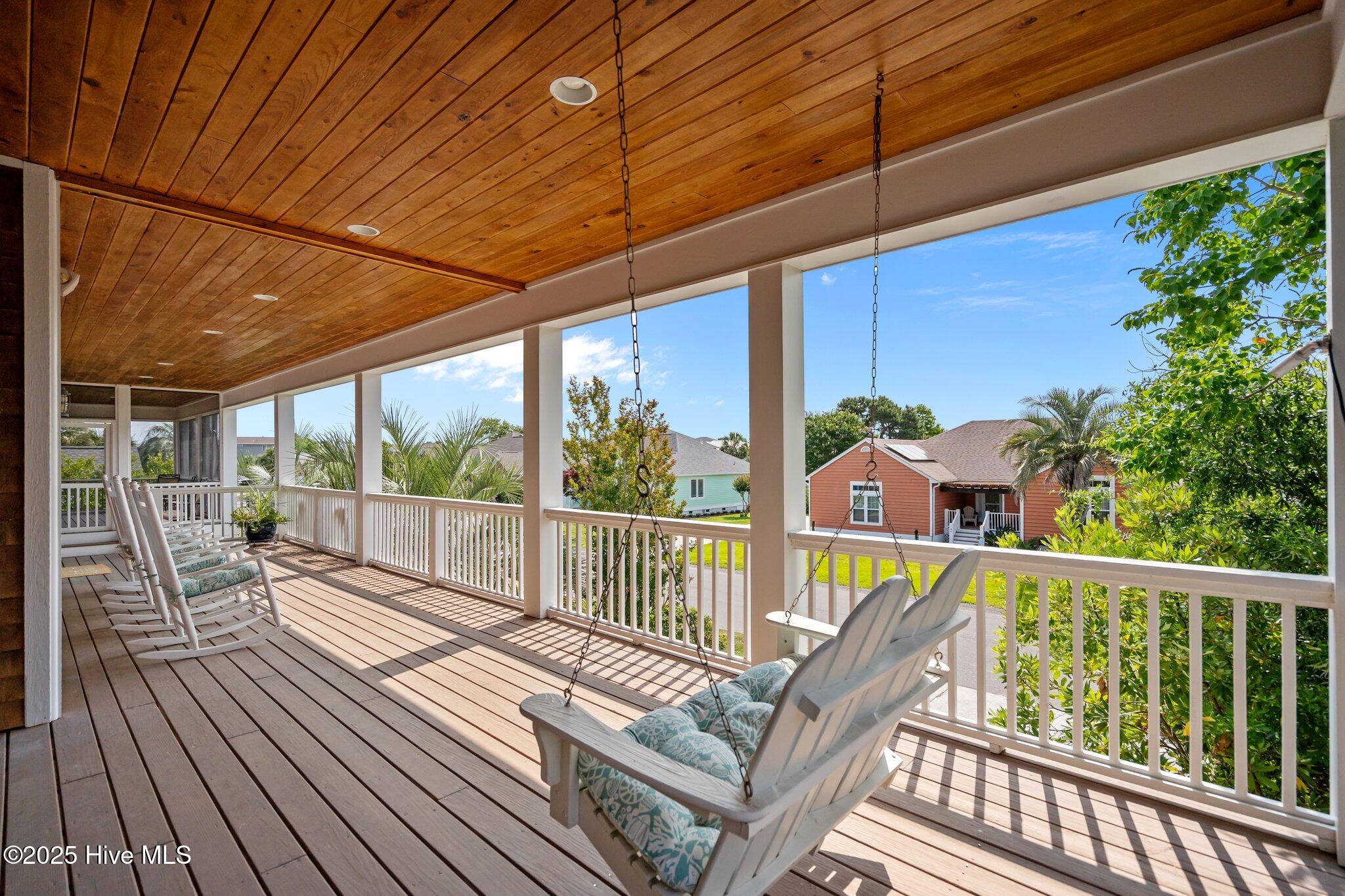 100513091 | Photo 27