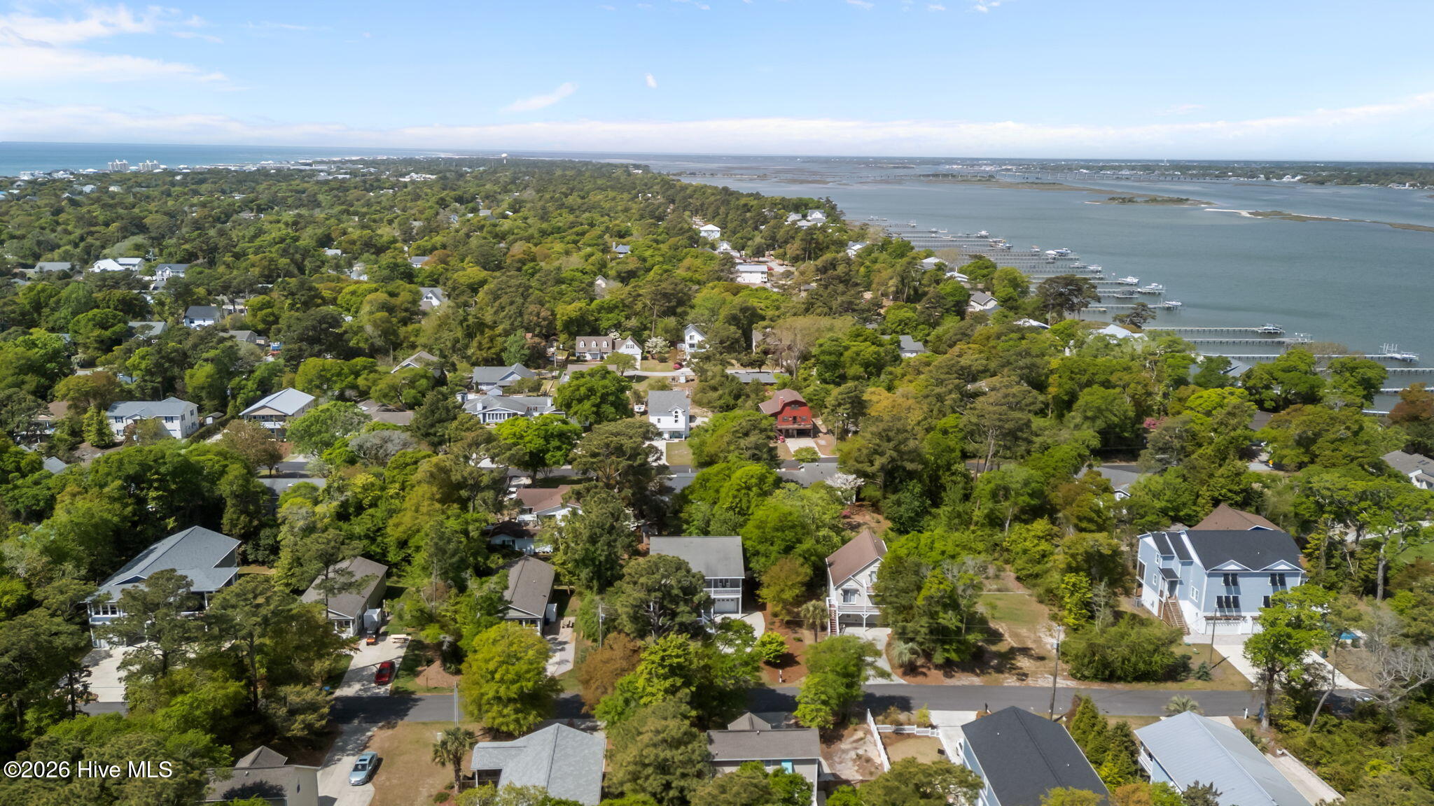 100562020 | Photo 46