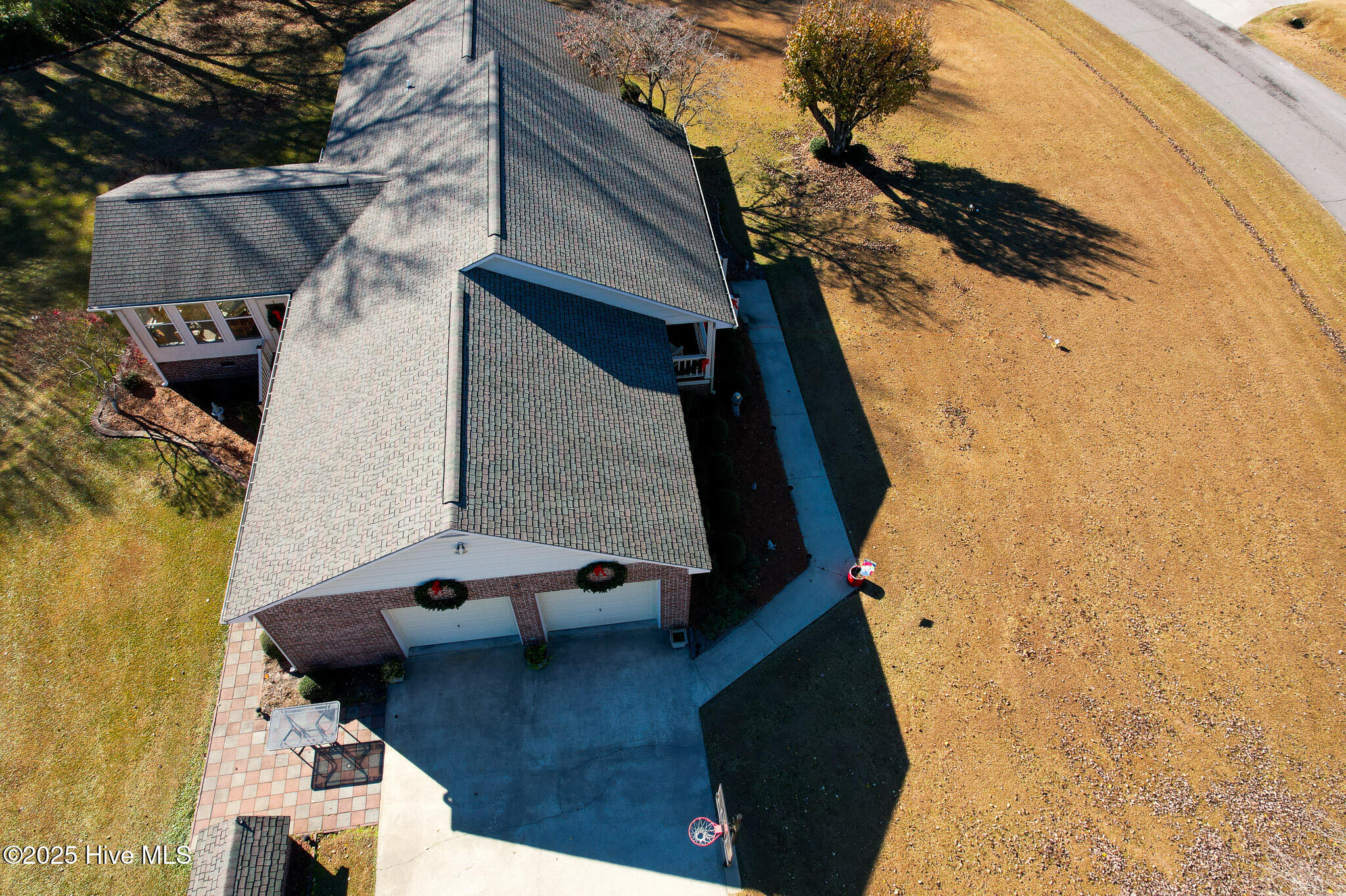 100545469 | Photo 11