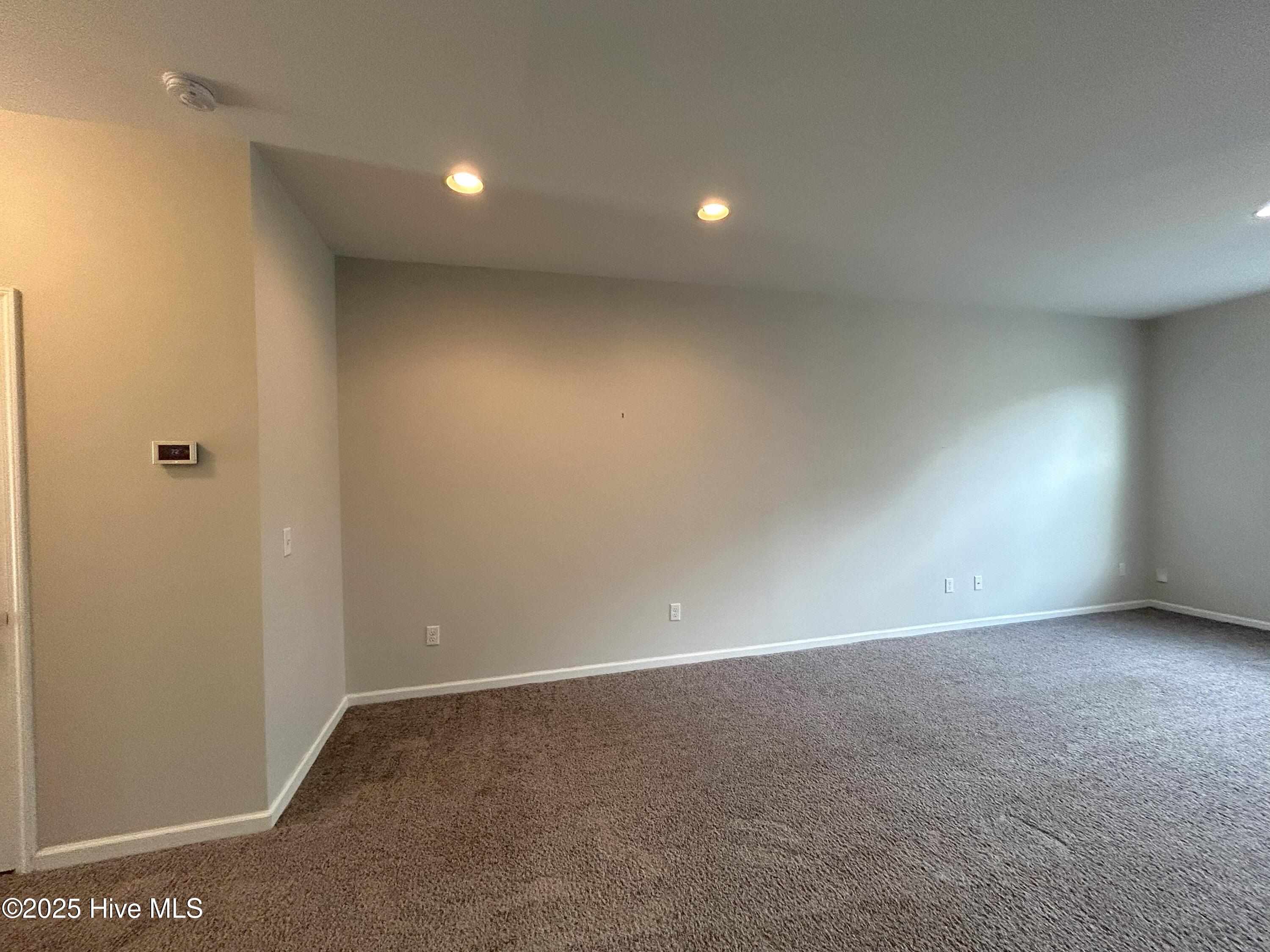 100541755 | Photo 10