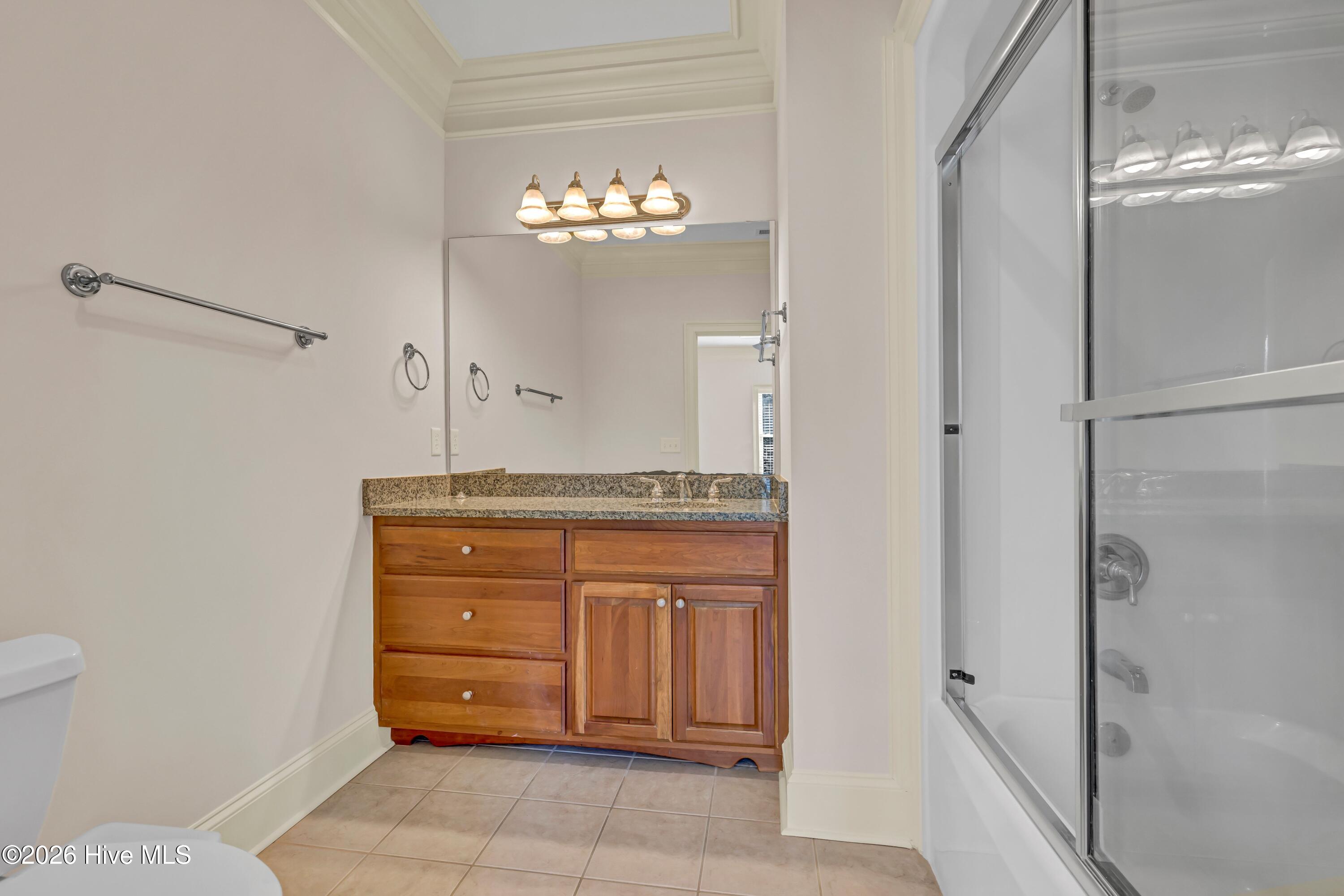 100556623 | Photo 31