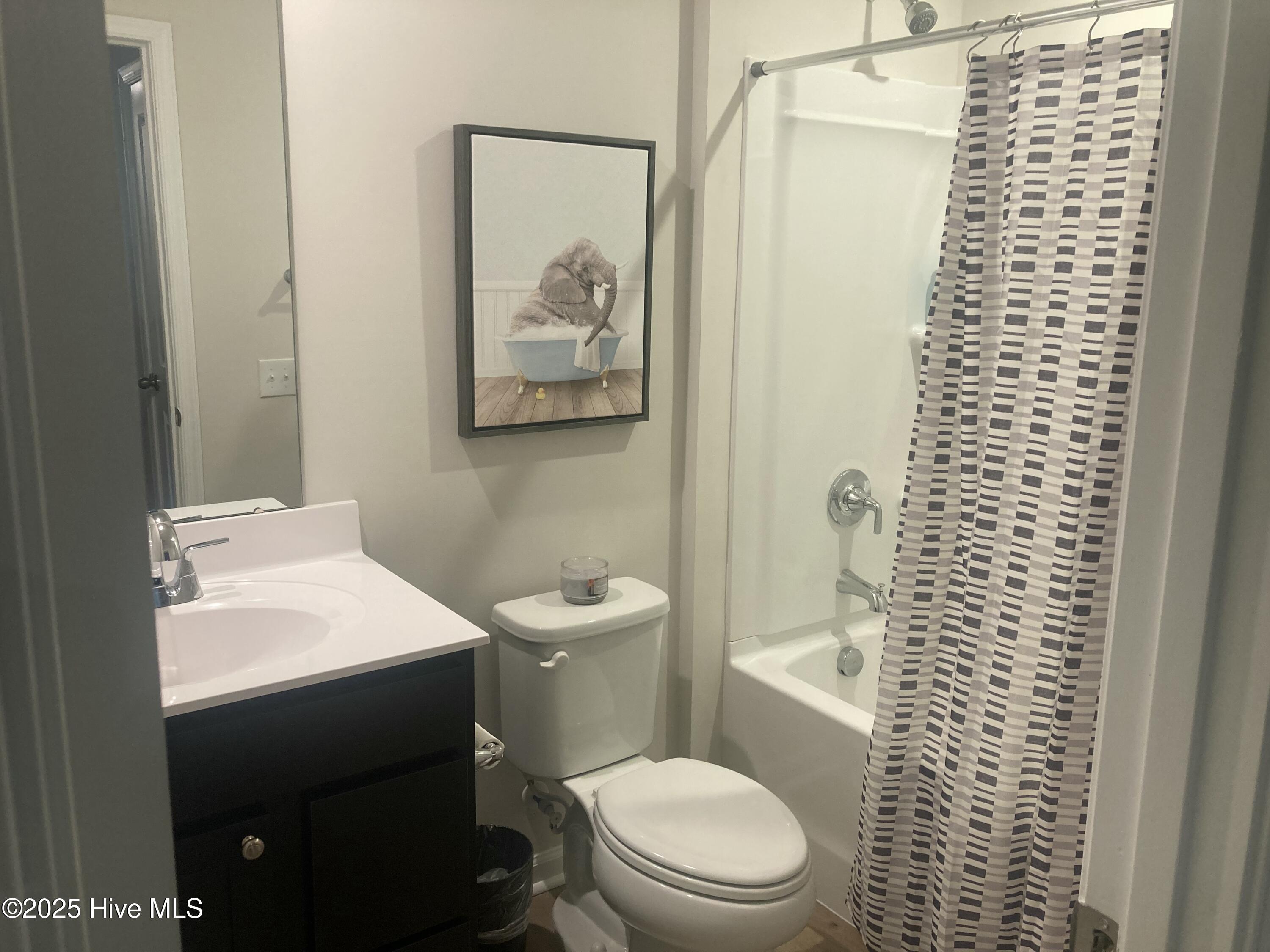 100525774 | Photo 26