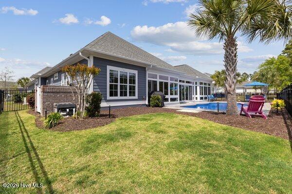 100566172 | Photo 46