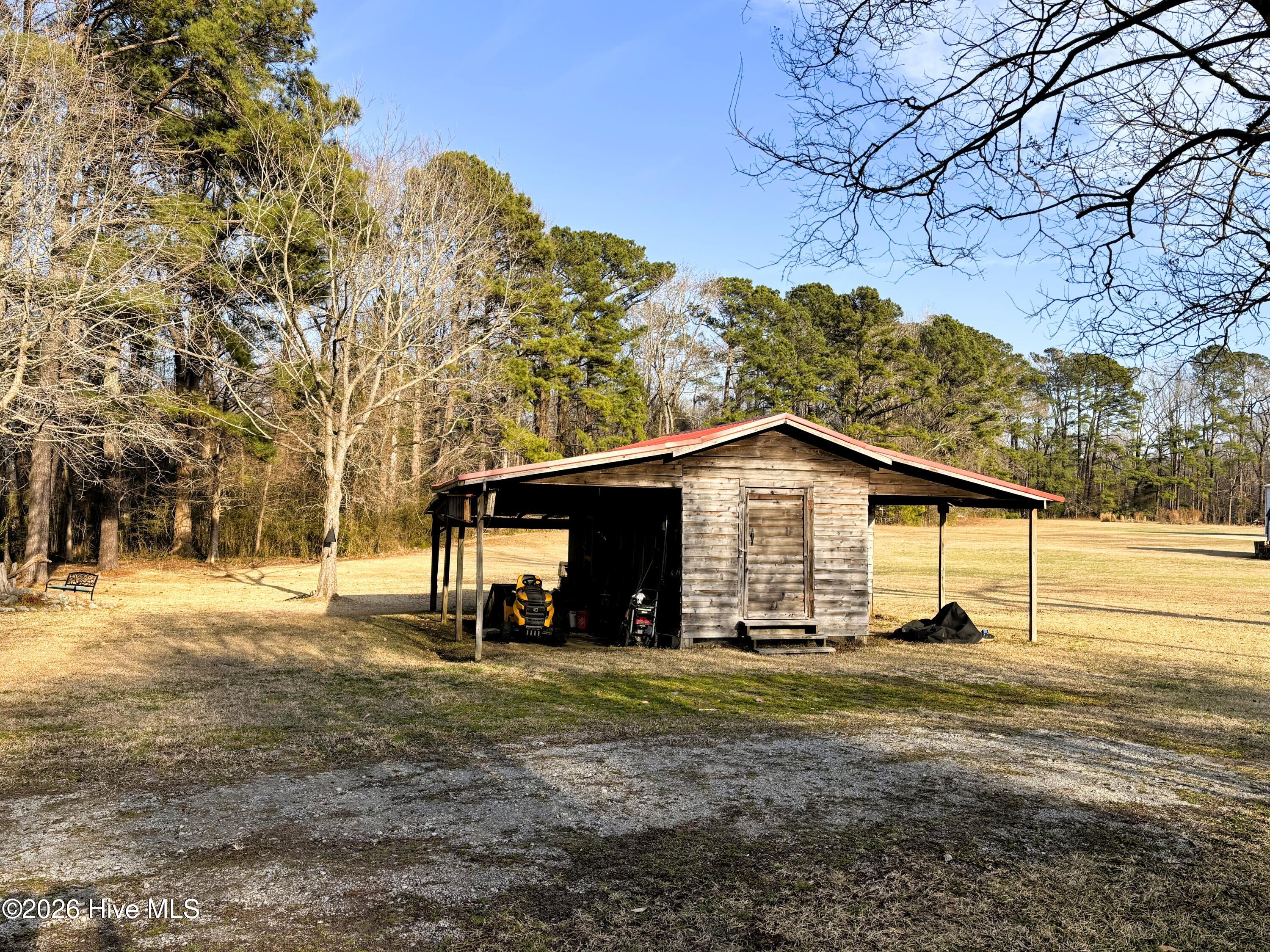 100554196 | Photo 22