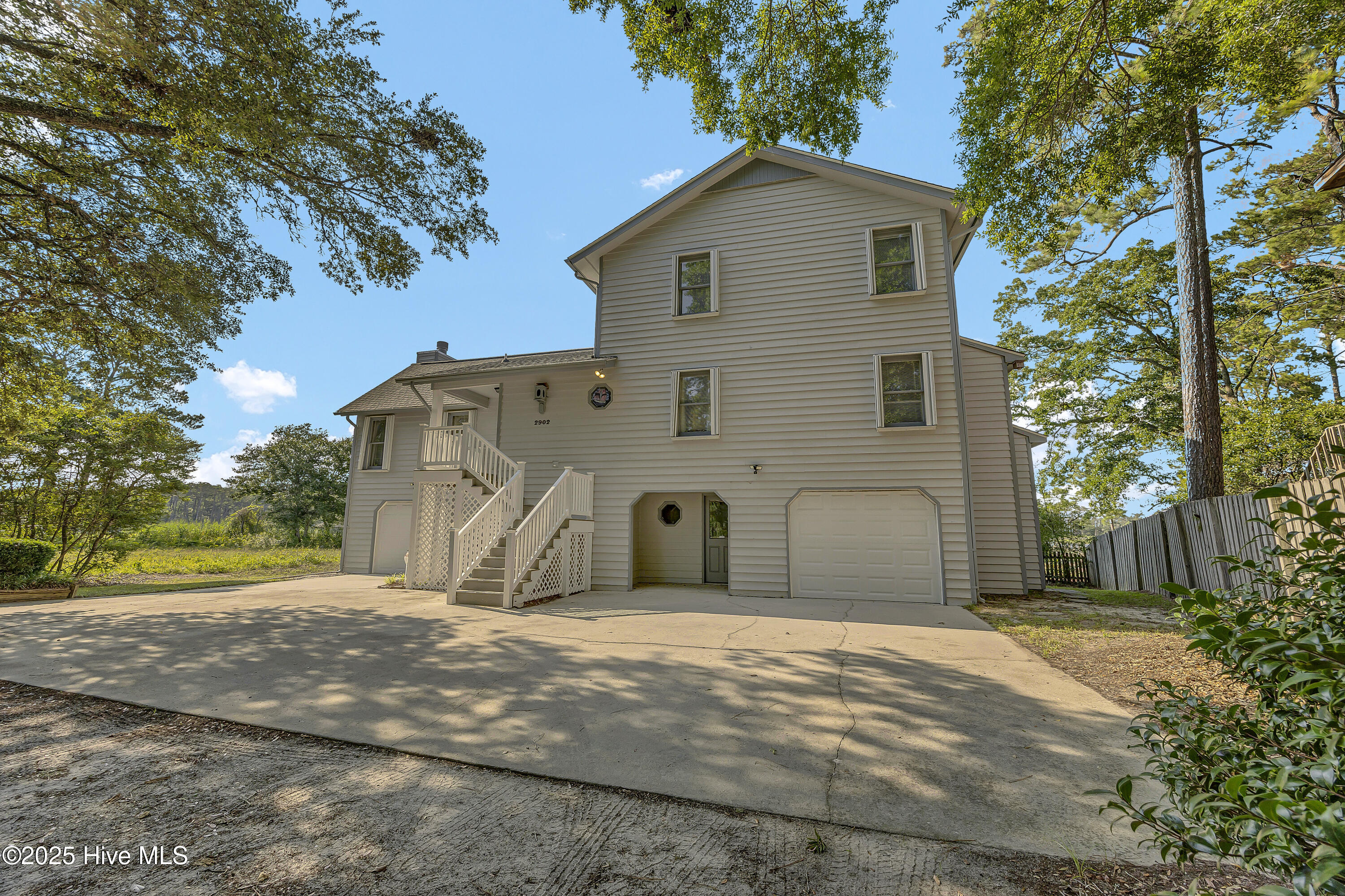 100526999 | Photo 50