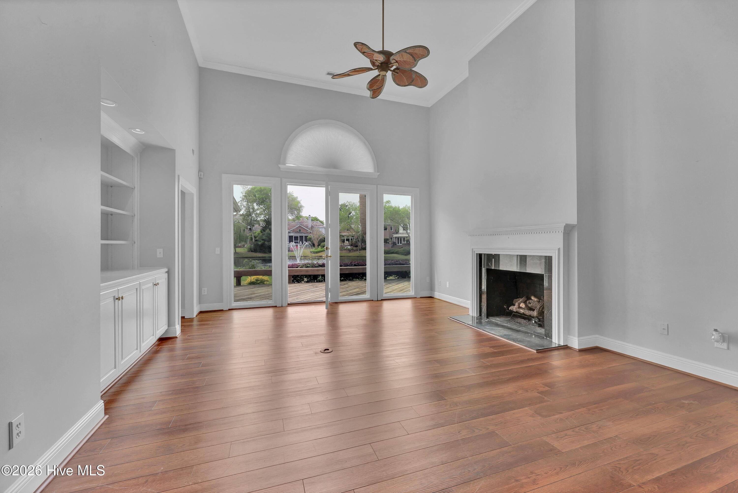 100566096 | Photo 13