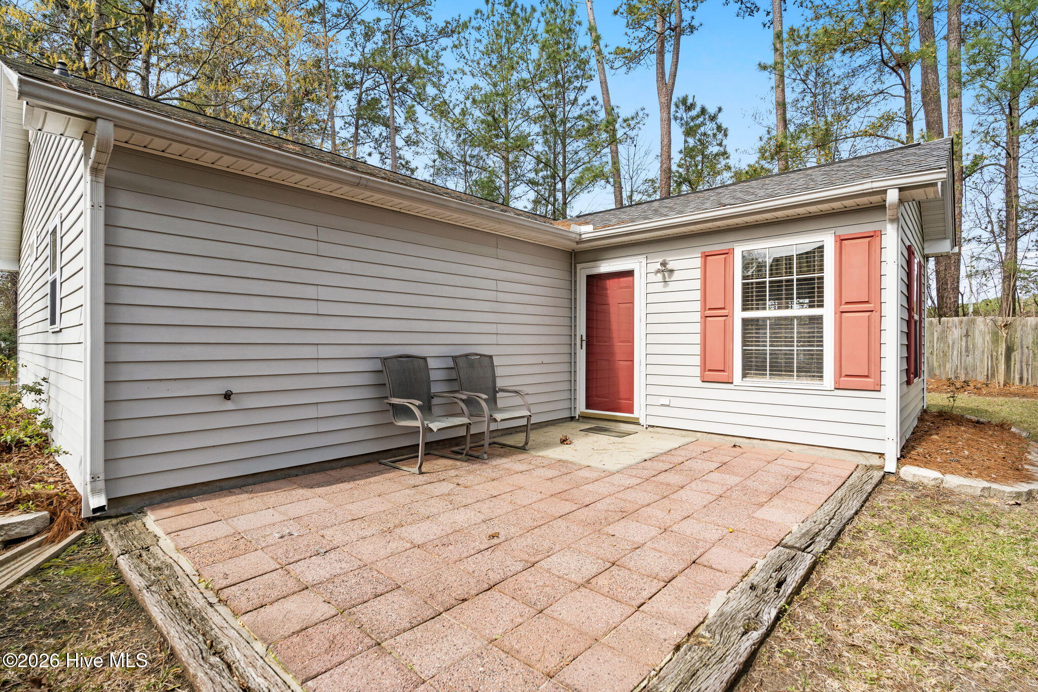 100561527 | Photo 29