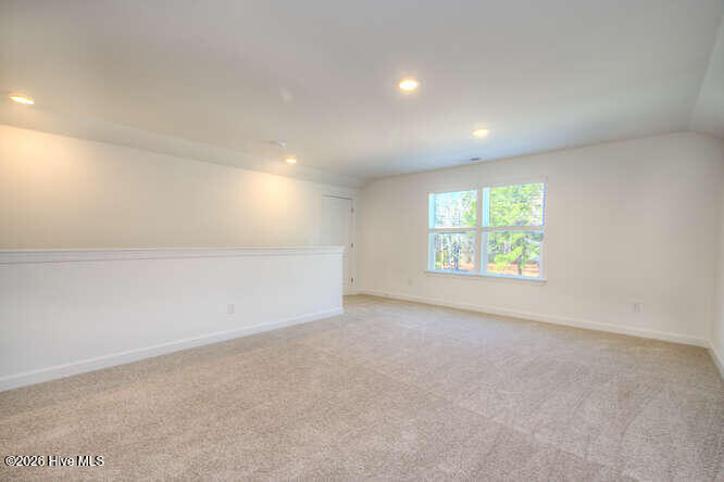 100555461 | Photo 28