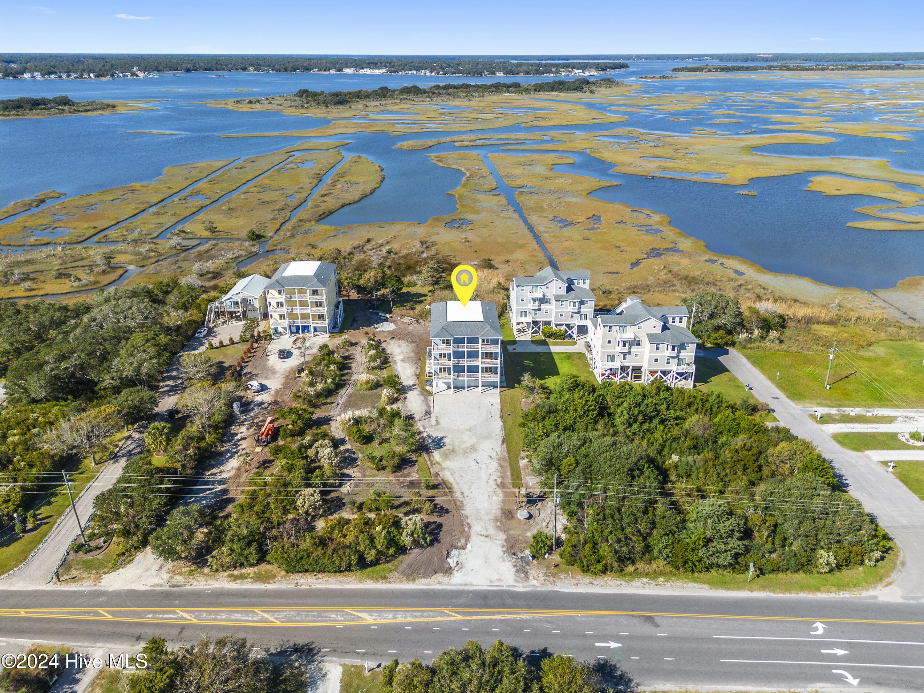 2083 New River Inlet Road A,North Topsail Beach