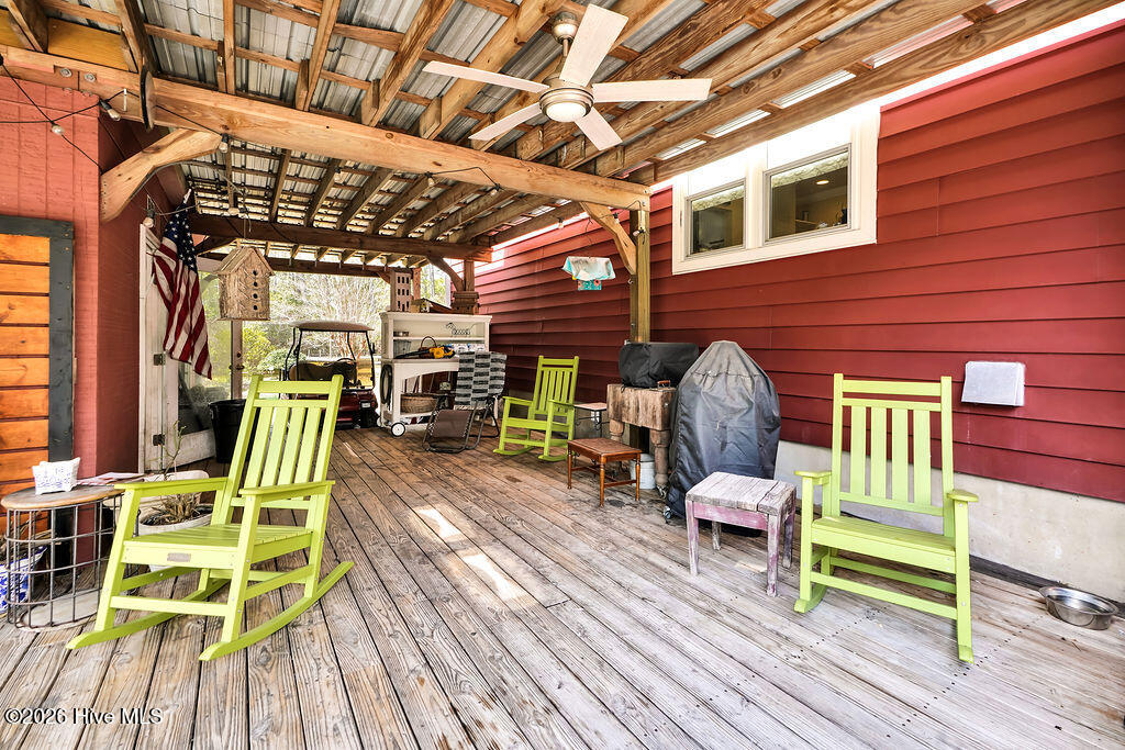 100560144 | Photo 26