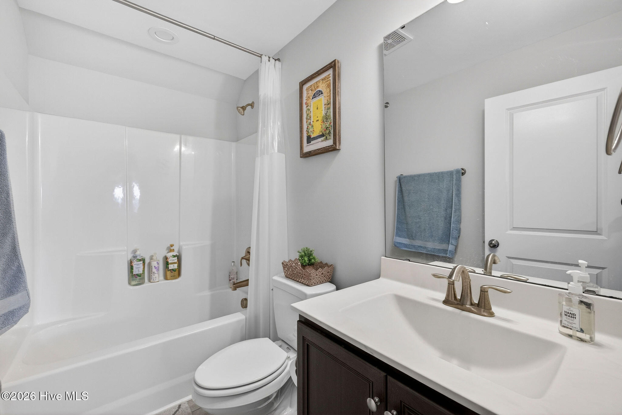 100570074 | Photo 29