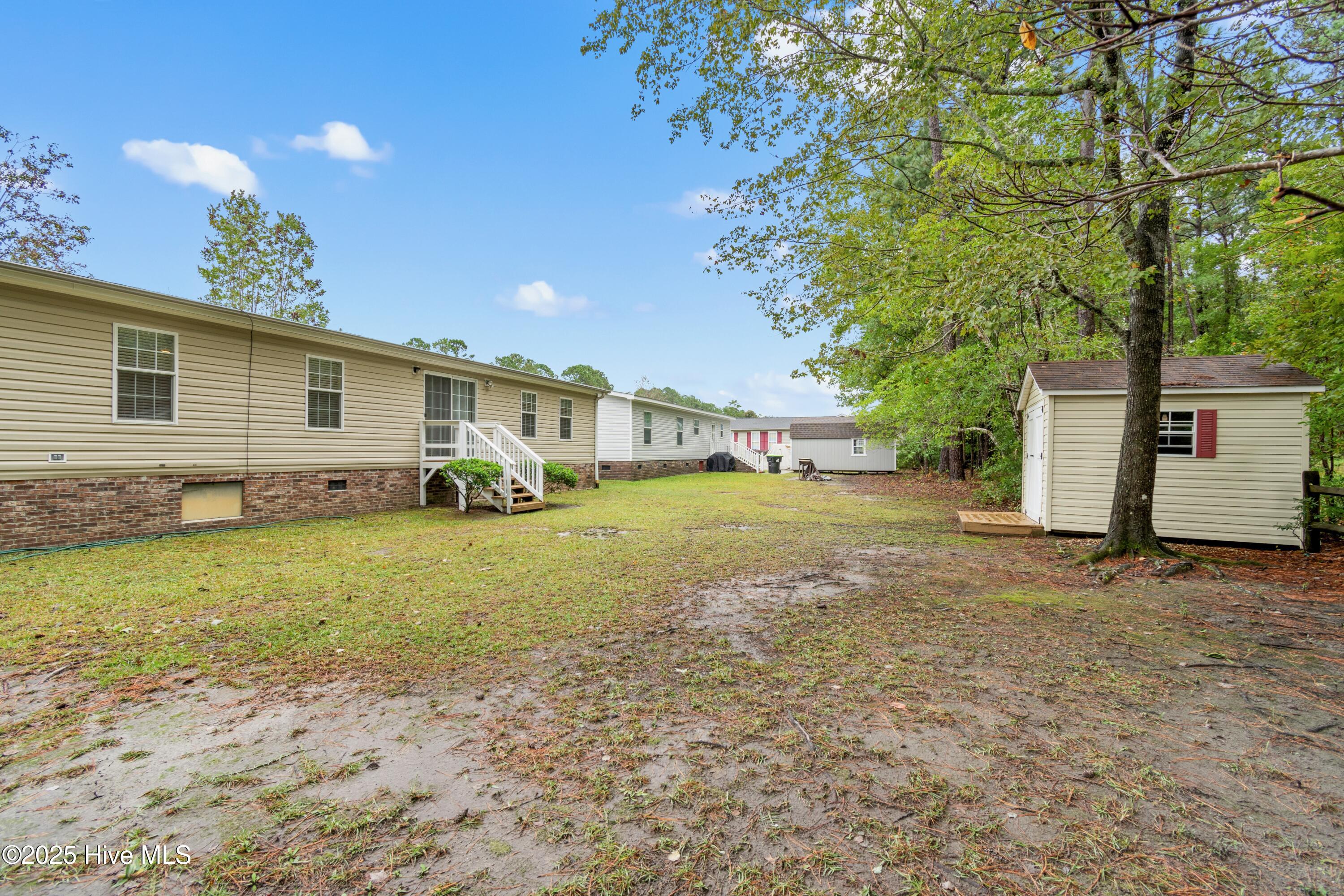 100537026 | Photo 30