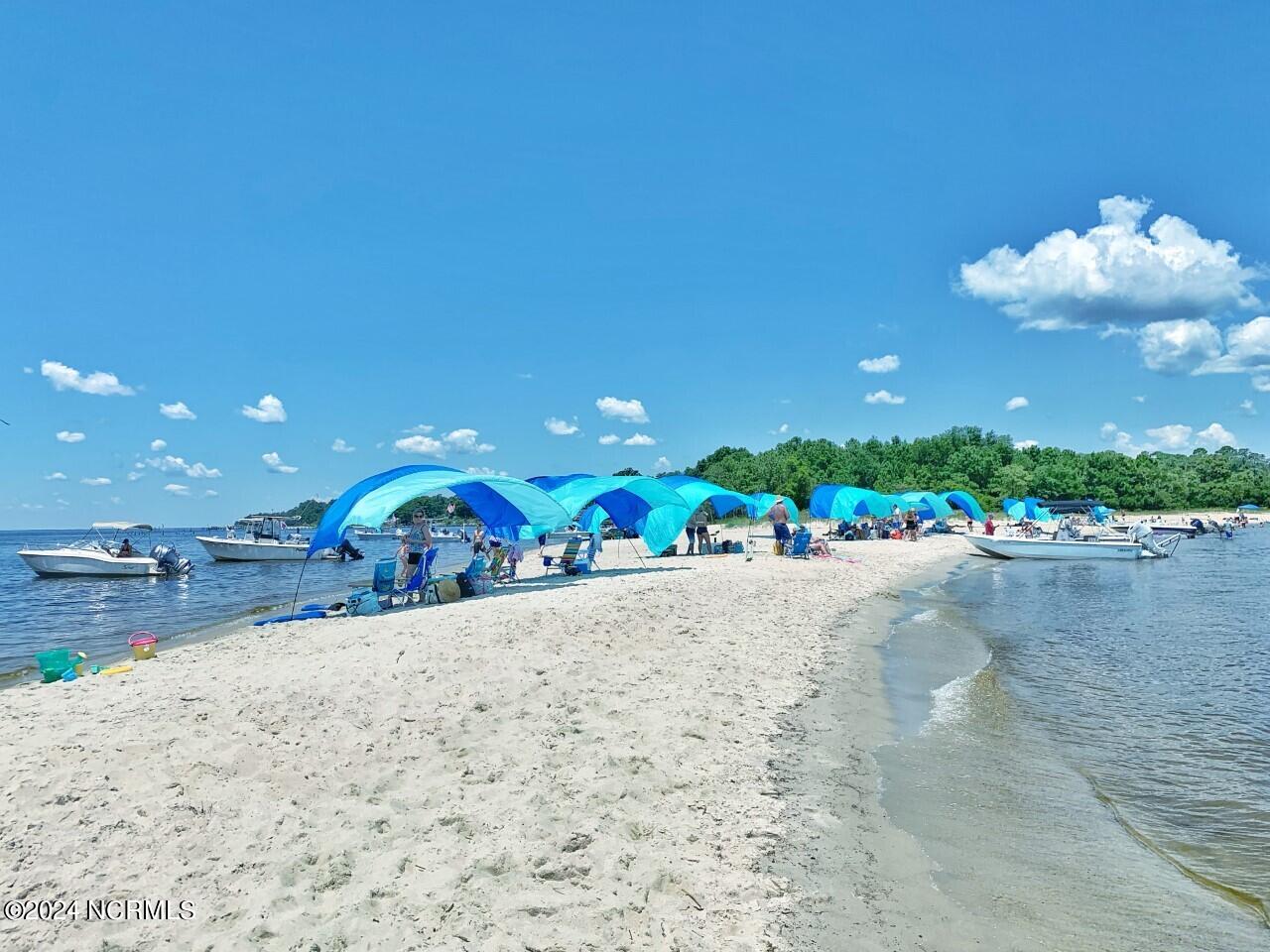 Homes for sale in Minnesott Beach, NC | 232 N Brightleaf Dr, Minnesott Beach, NC 28510 | MLS# 100510354