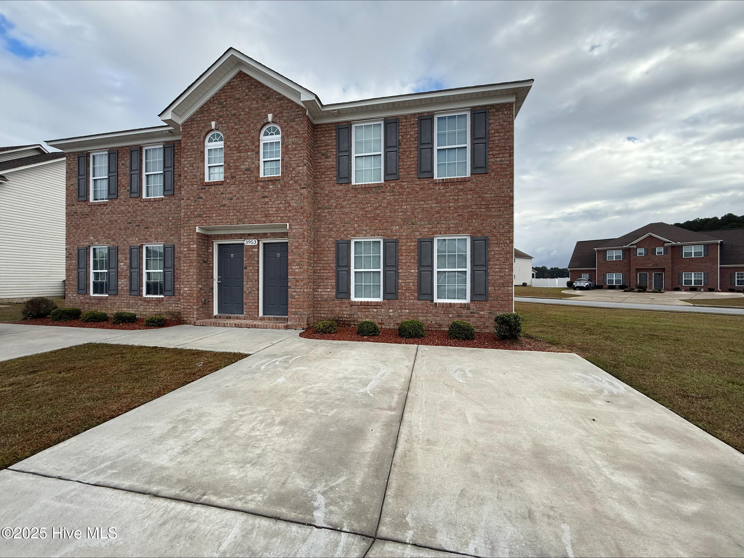 Exterior photo of 3953 Sedona Drive B, Winterville, NC 28590. MLS: 100601009
