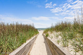 100525169 | Photo 41