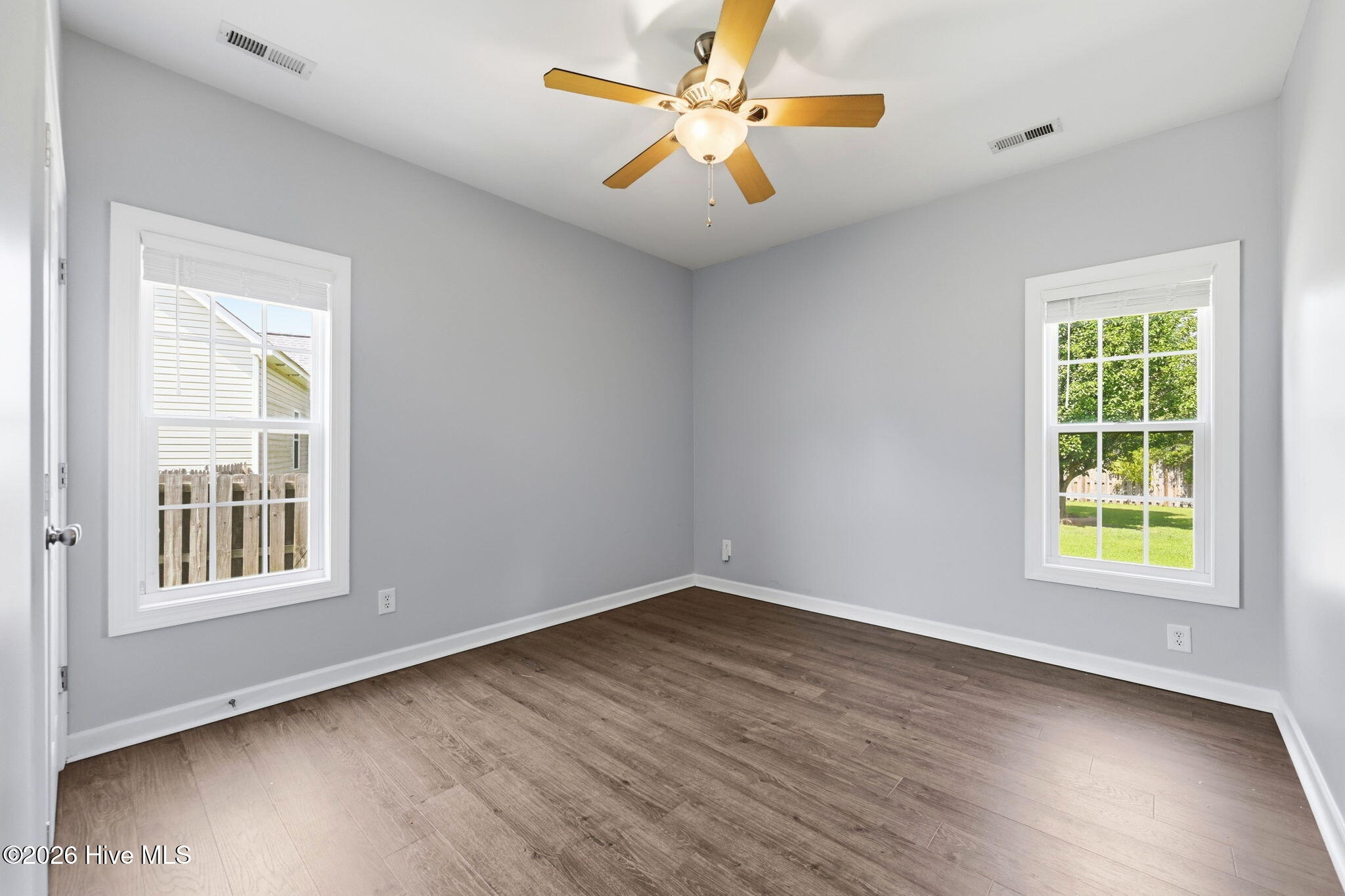 204 Wedgefield Circle,Maple Hill