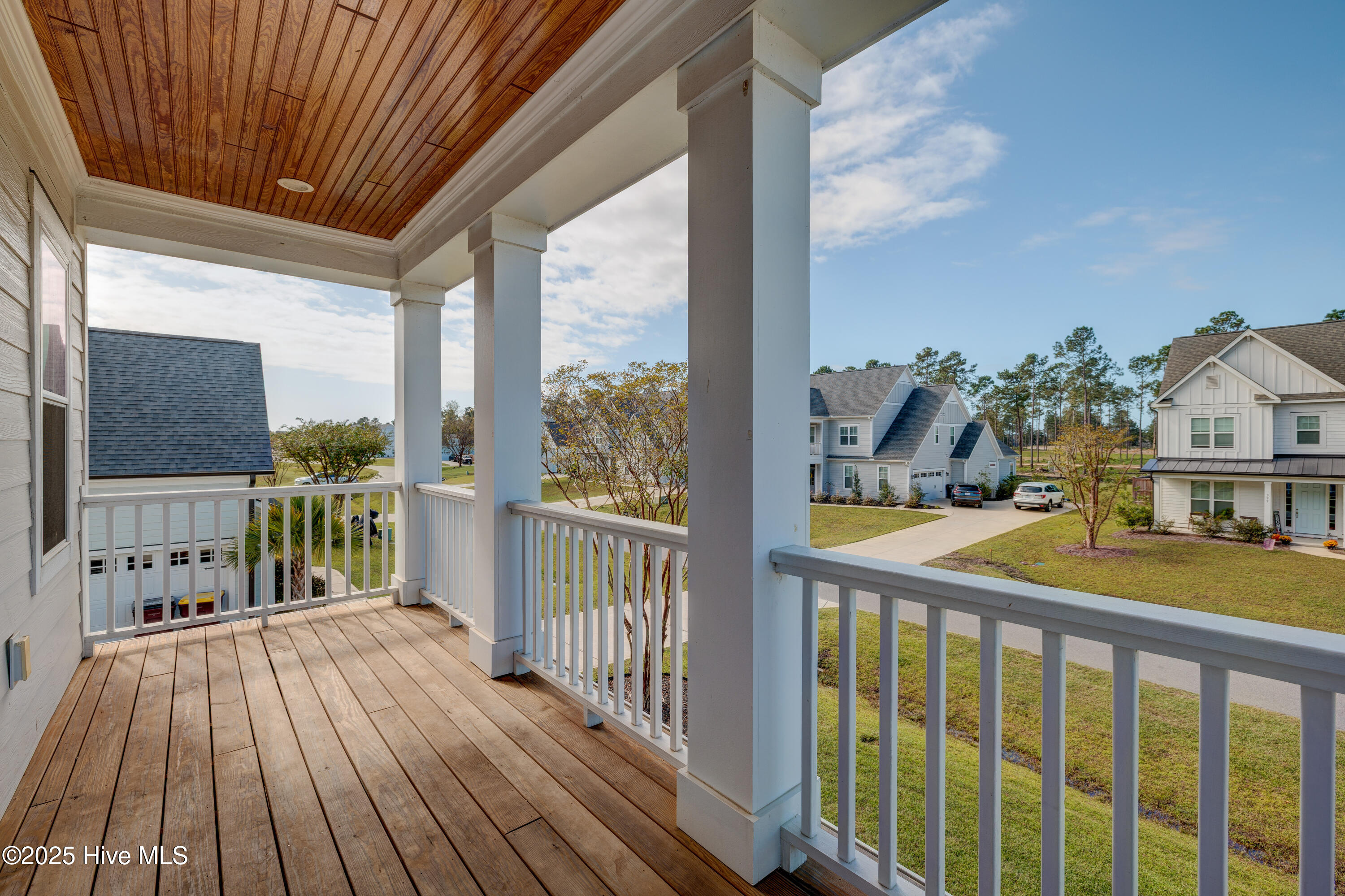 100534691 | Photo 59