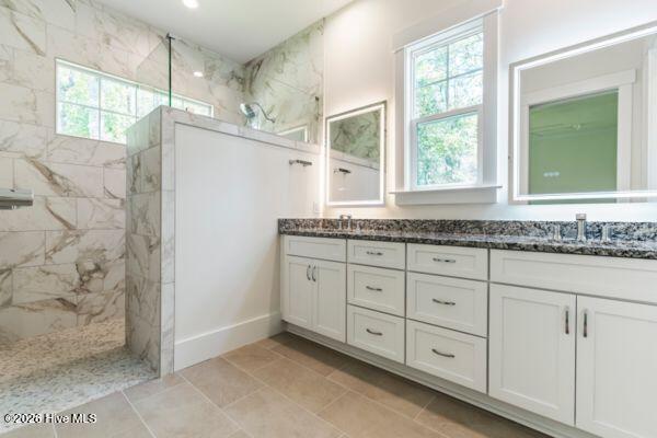 100556716 | Photo 15