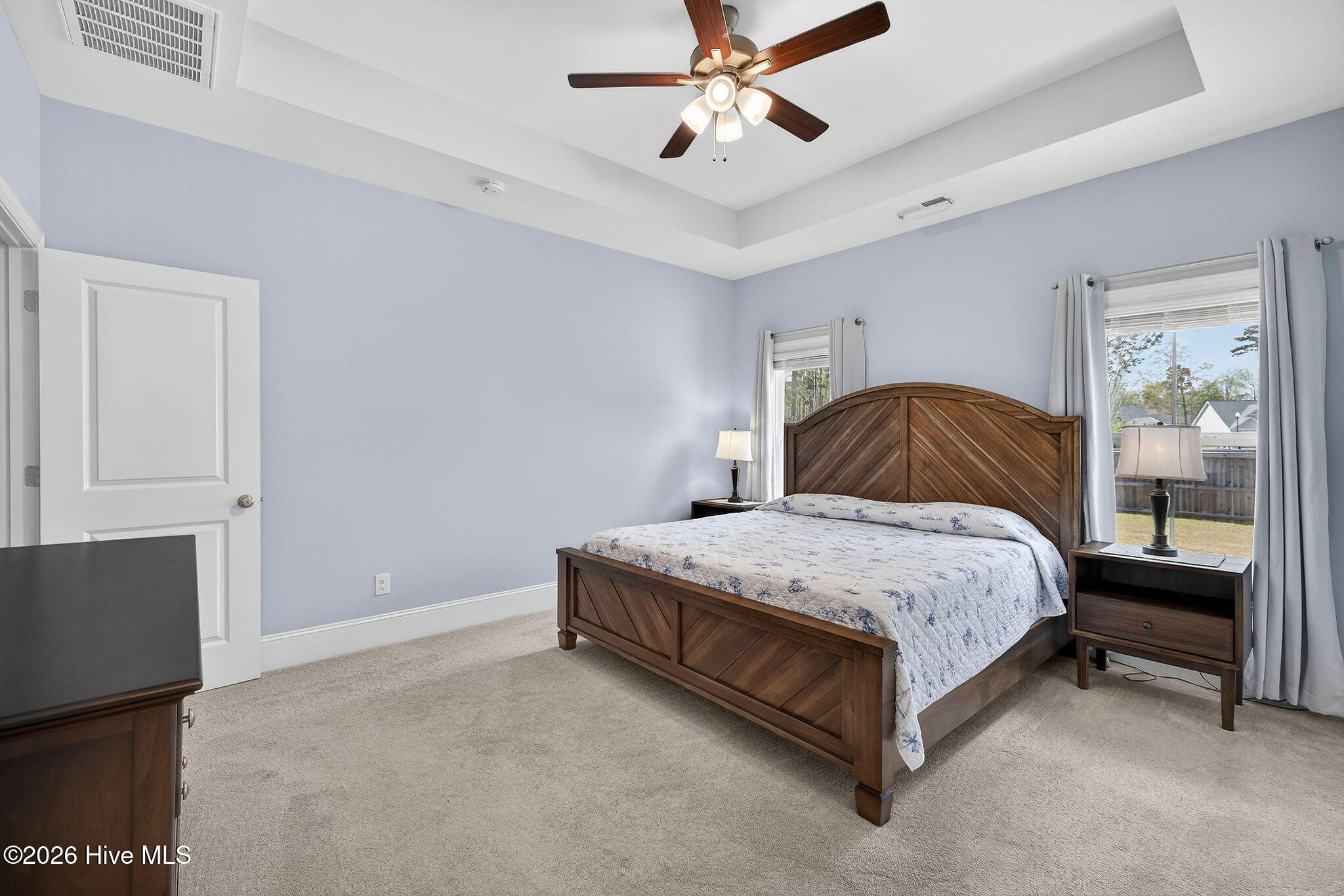 100563102 | Photo 20