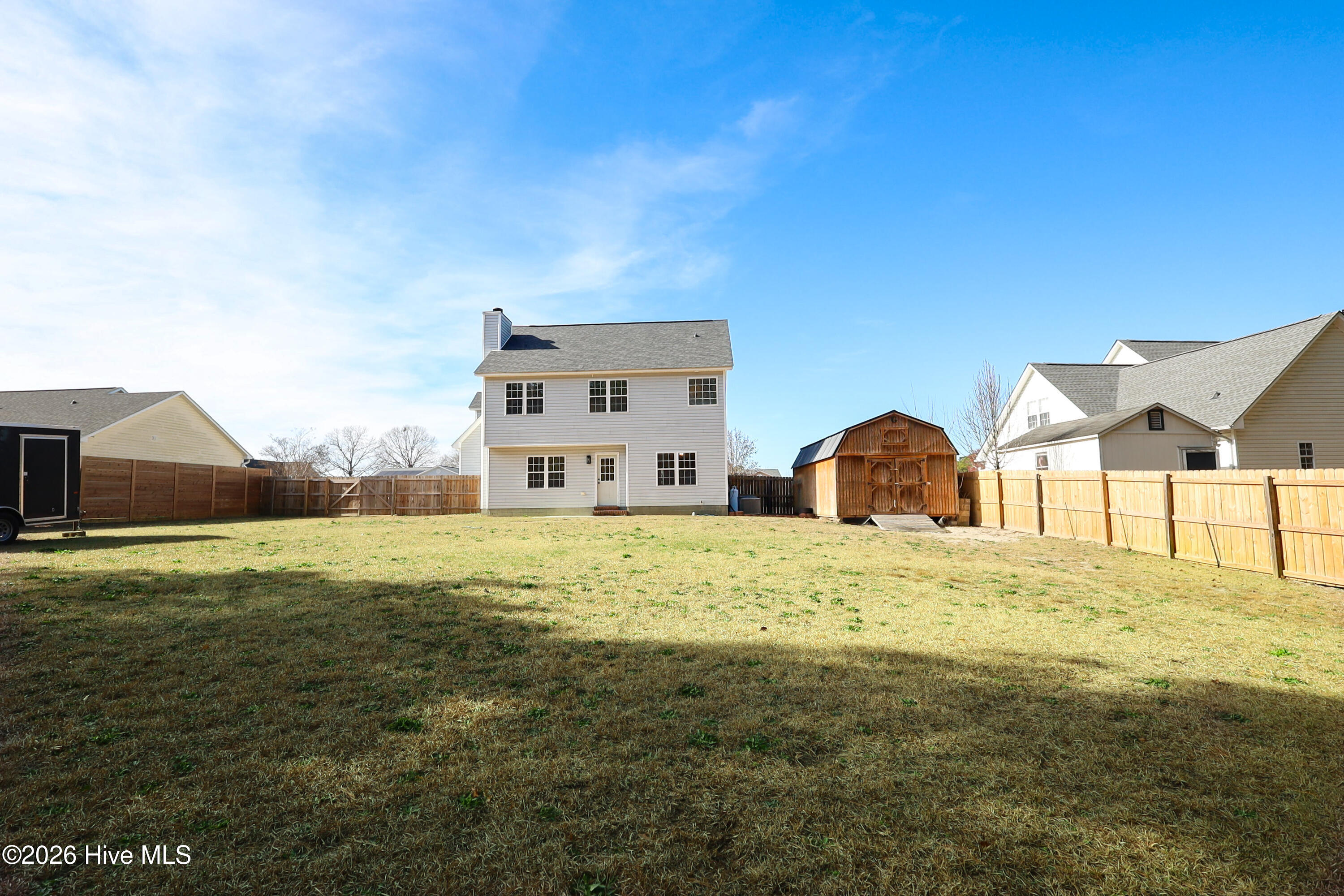 100549070 | Photo 46