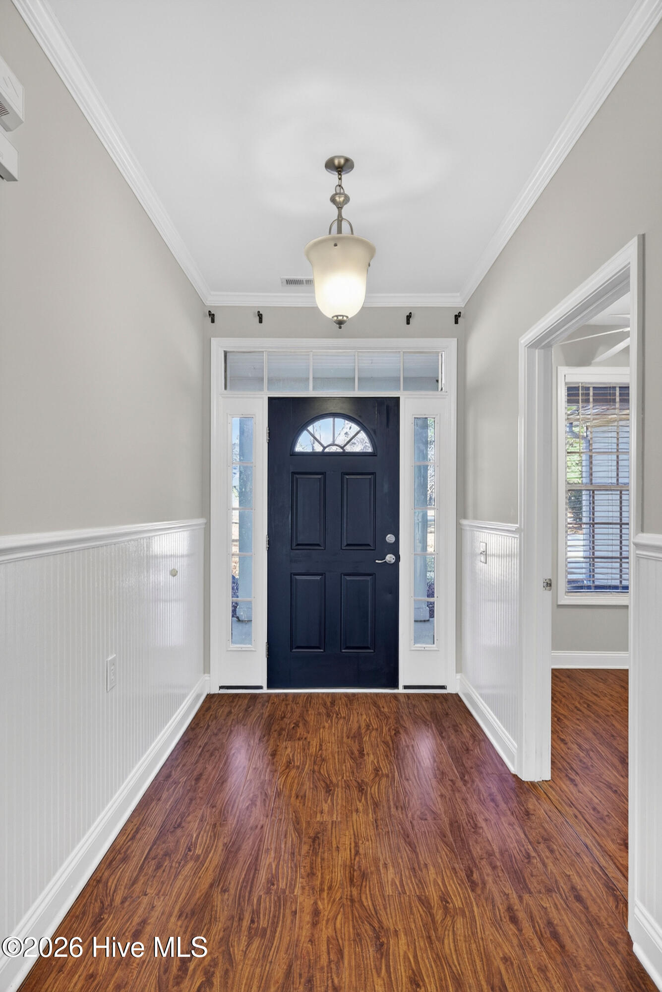 100549331 | Photo 20