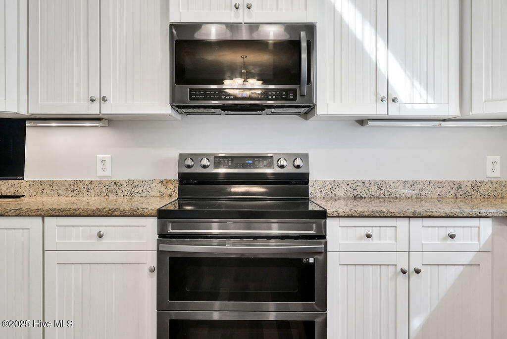 100536822 | Photo 16