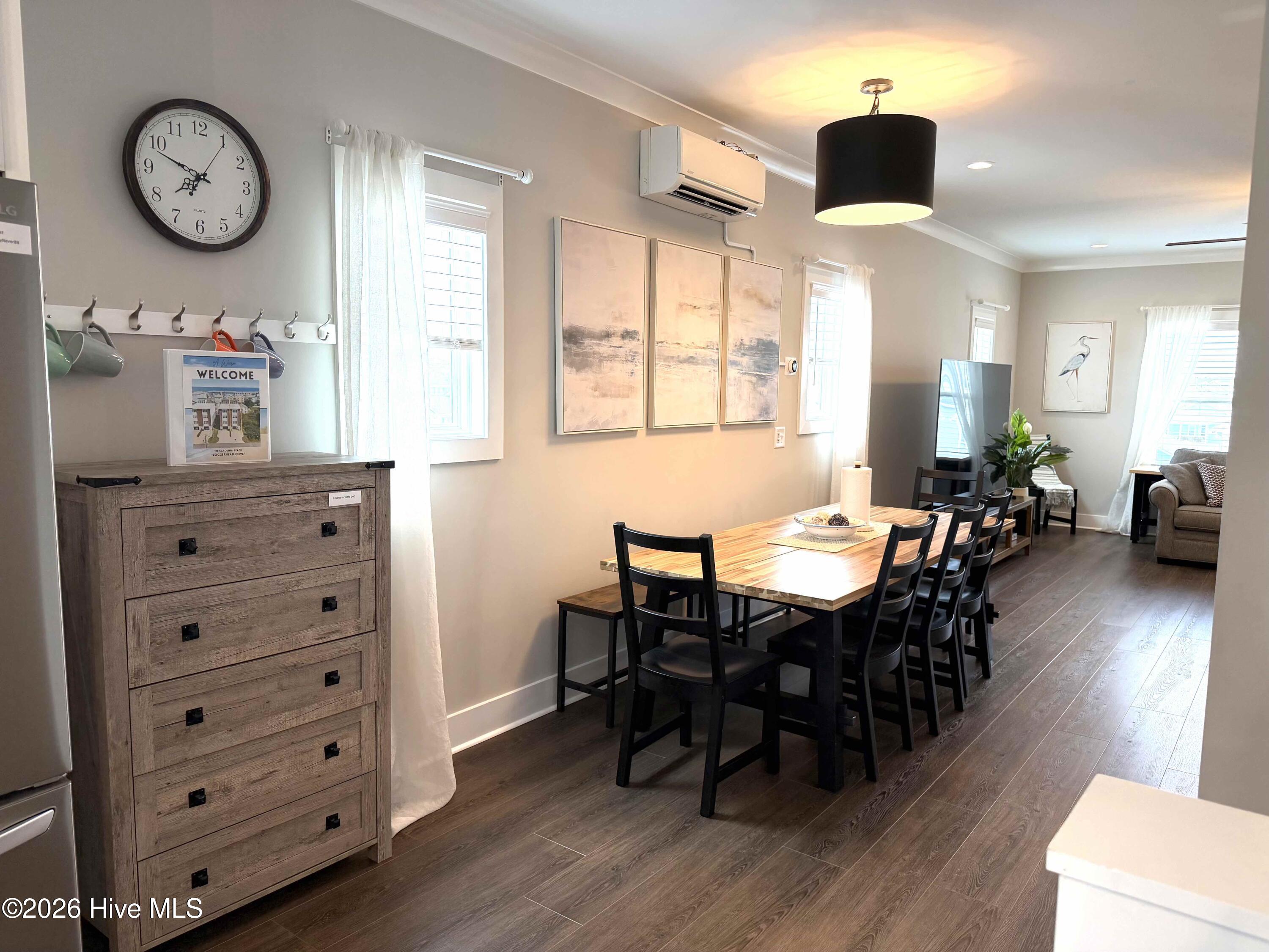 100559926 | Photo 17