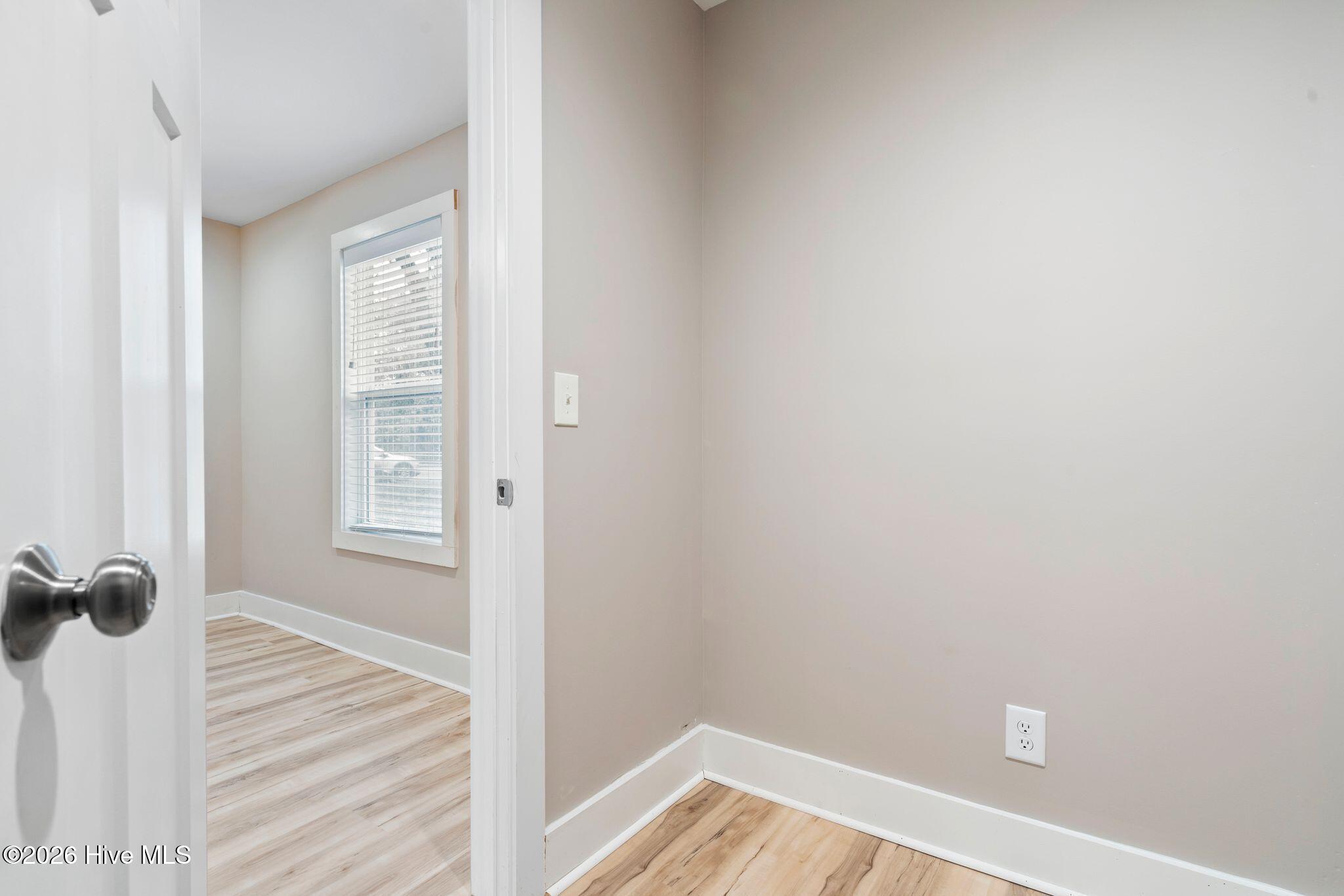 100554354 | Photo 27