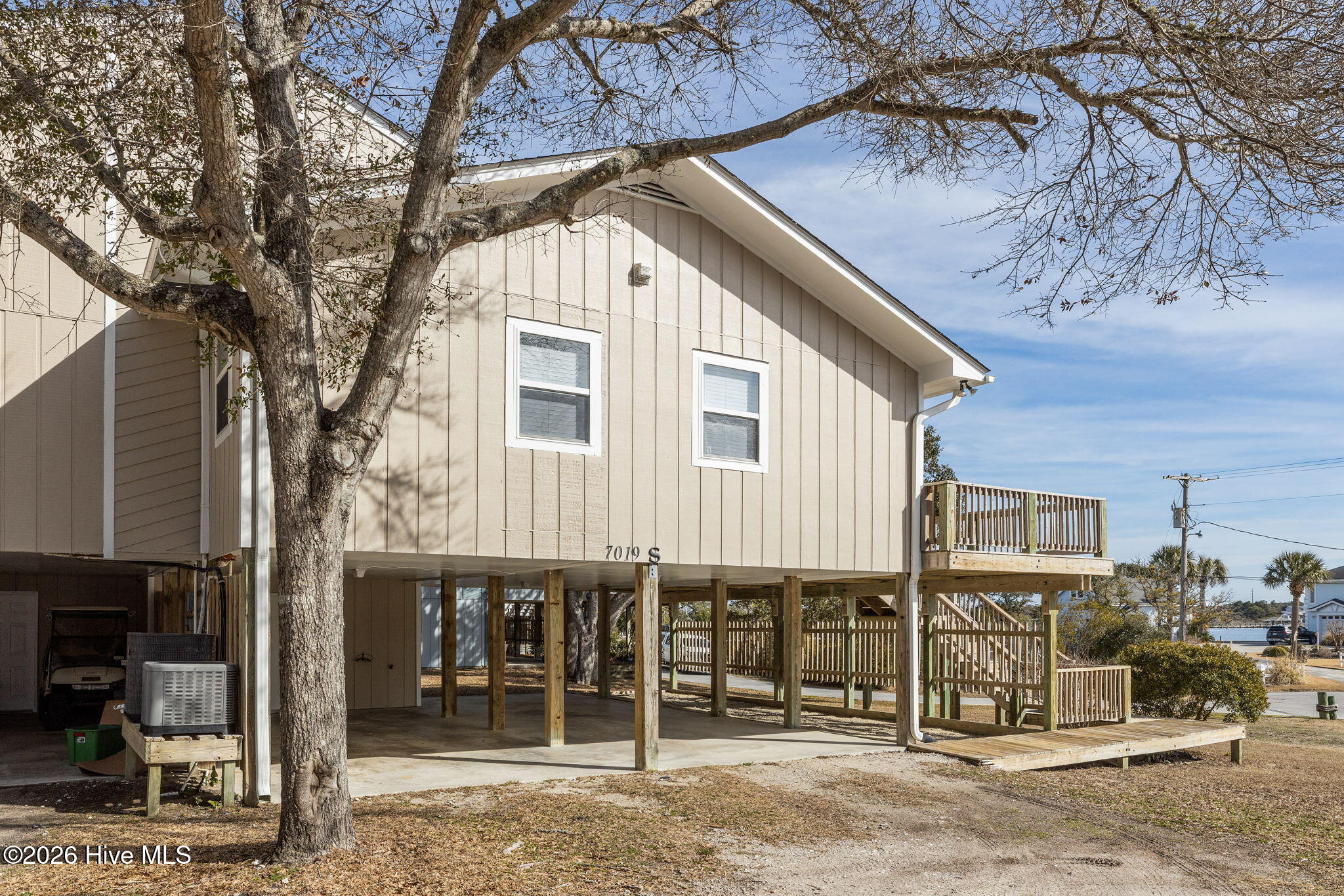 100551291 | Photo 33