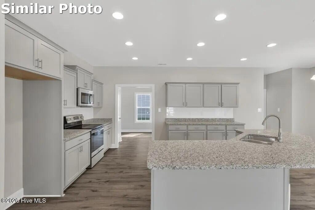 506 E Black Water Lane,Maysville