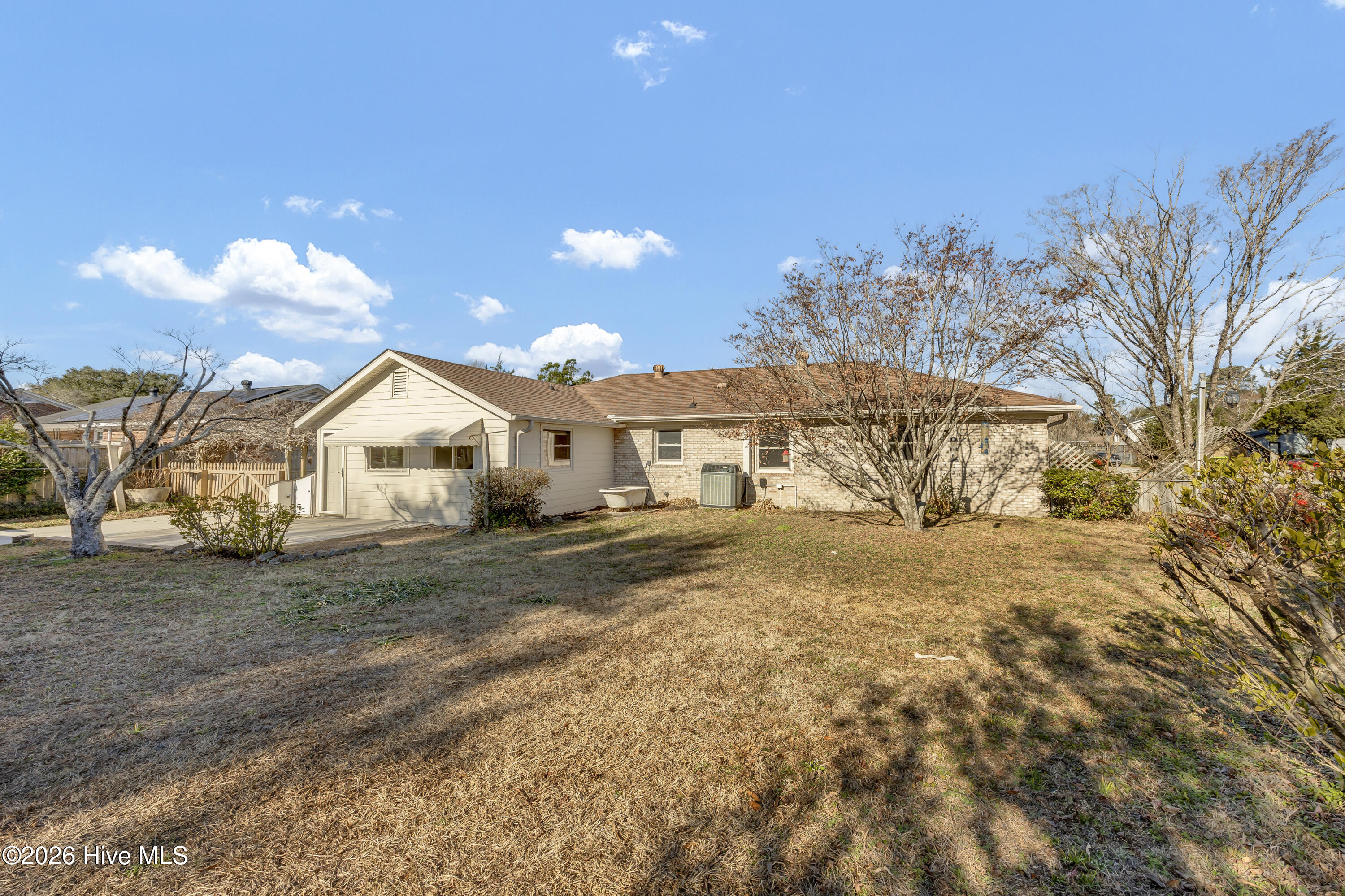 100547308 | Photo 21