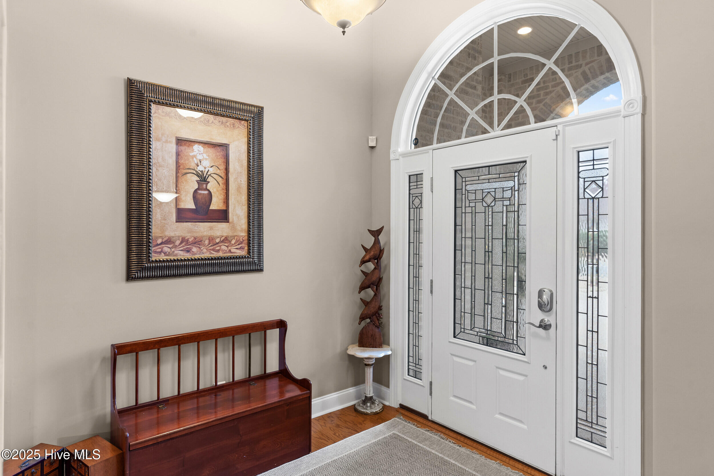 100543015 | Photo 32