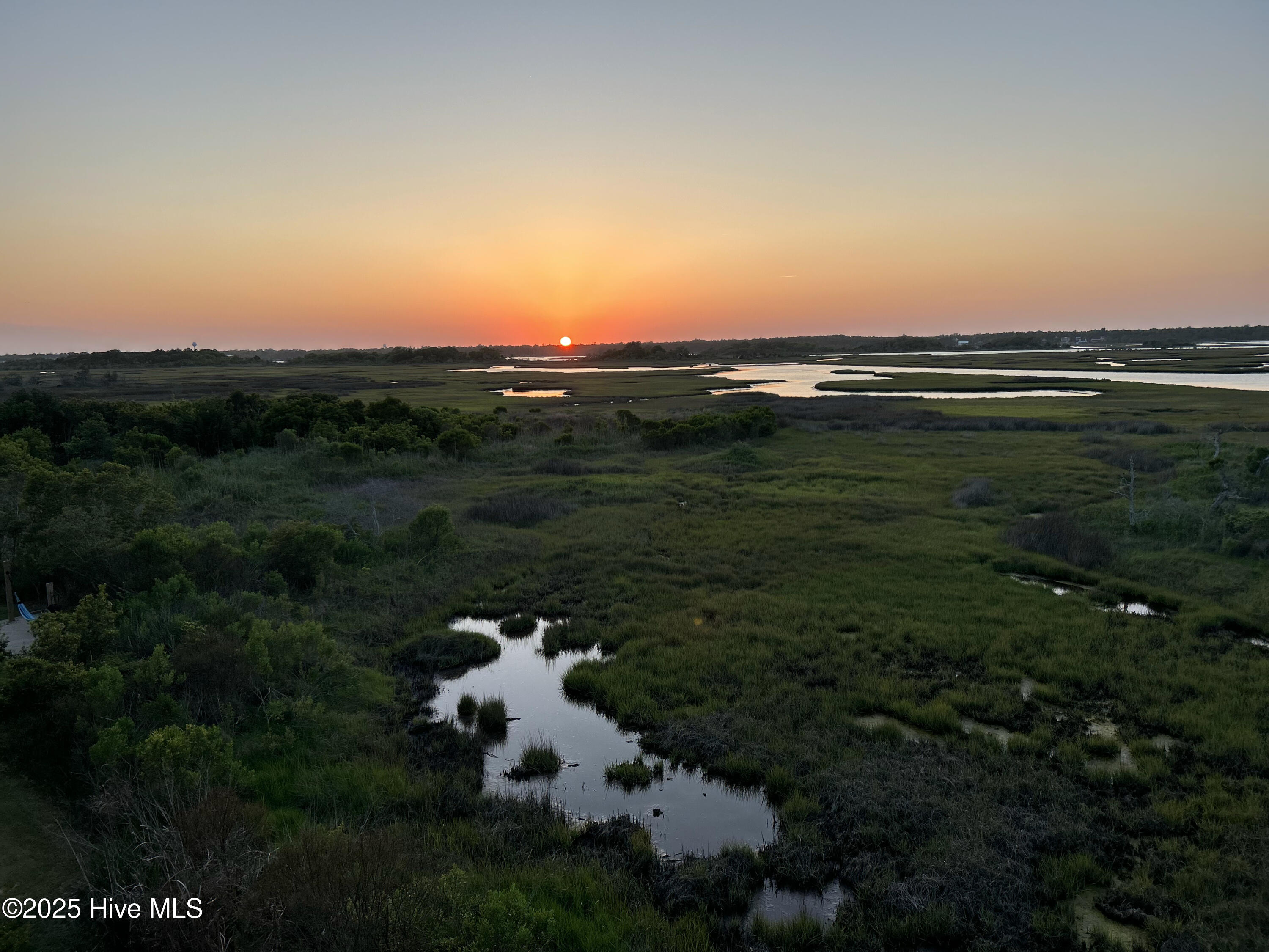 100540688 | Photo 75