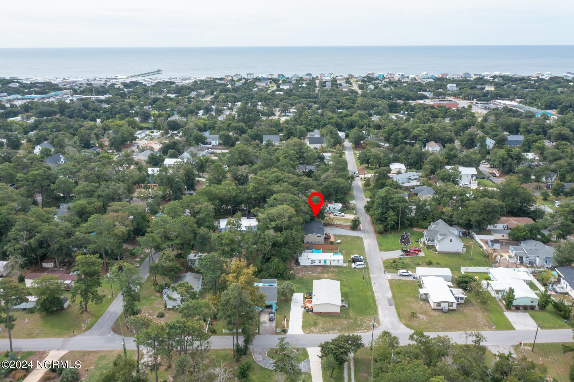 100570435 | Photo 22