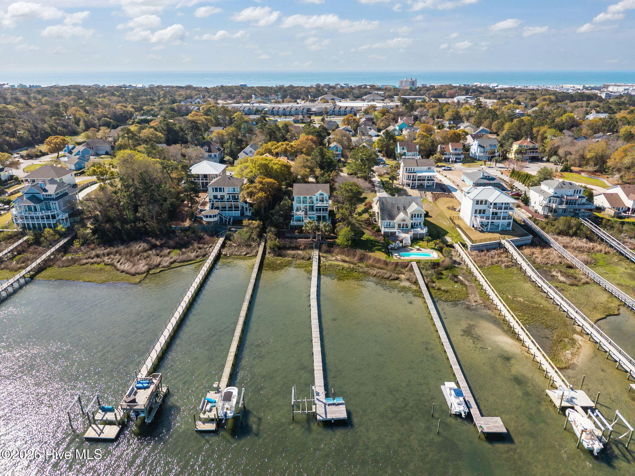 100526742 | Photo 73