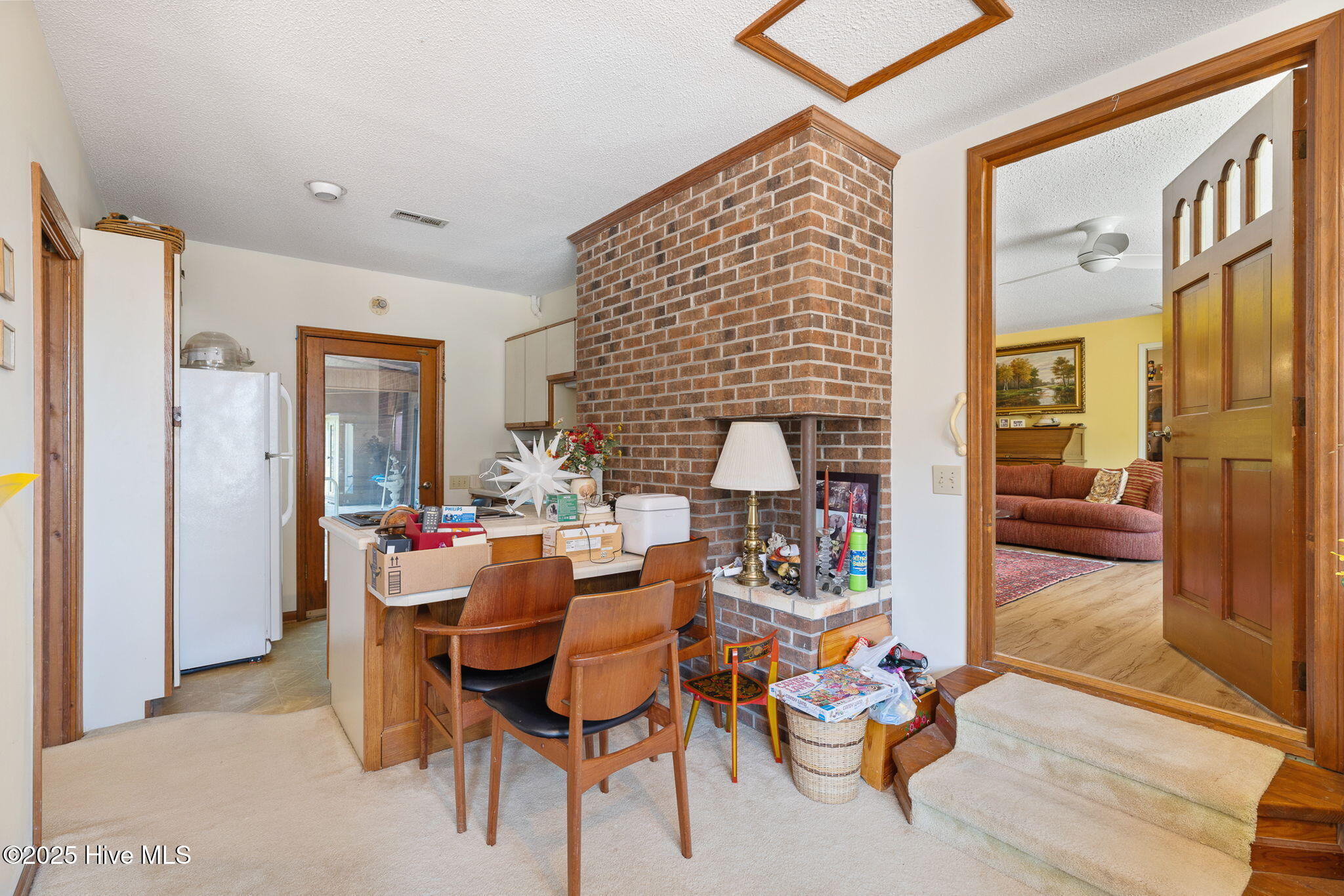 100531930 | Photo 45