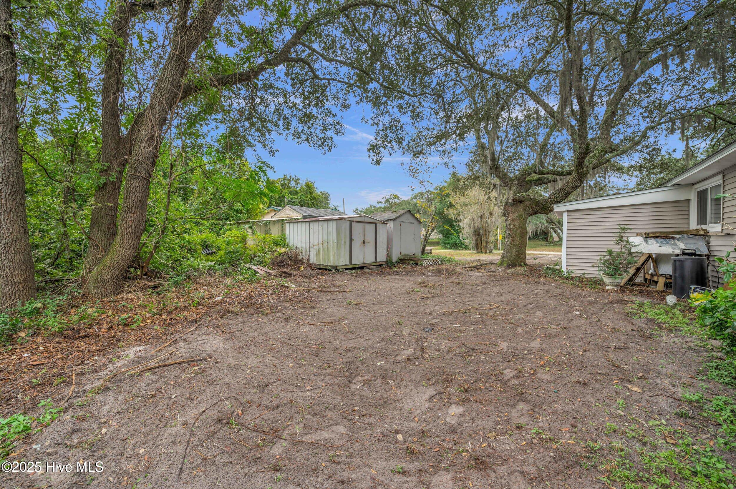 100538812 | Photo 37